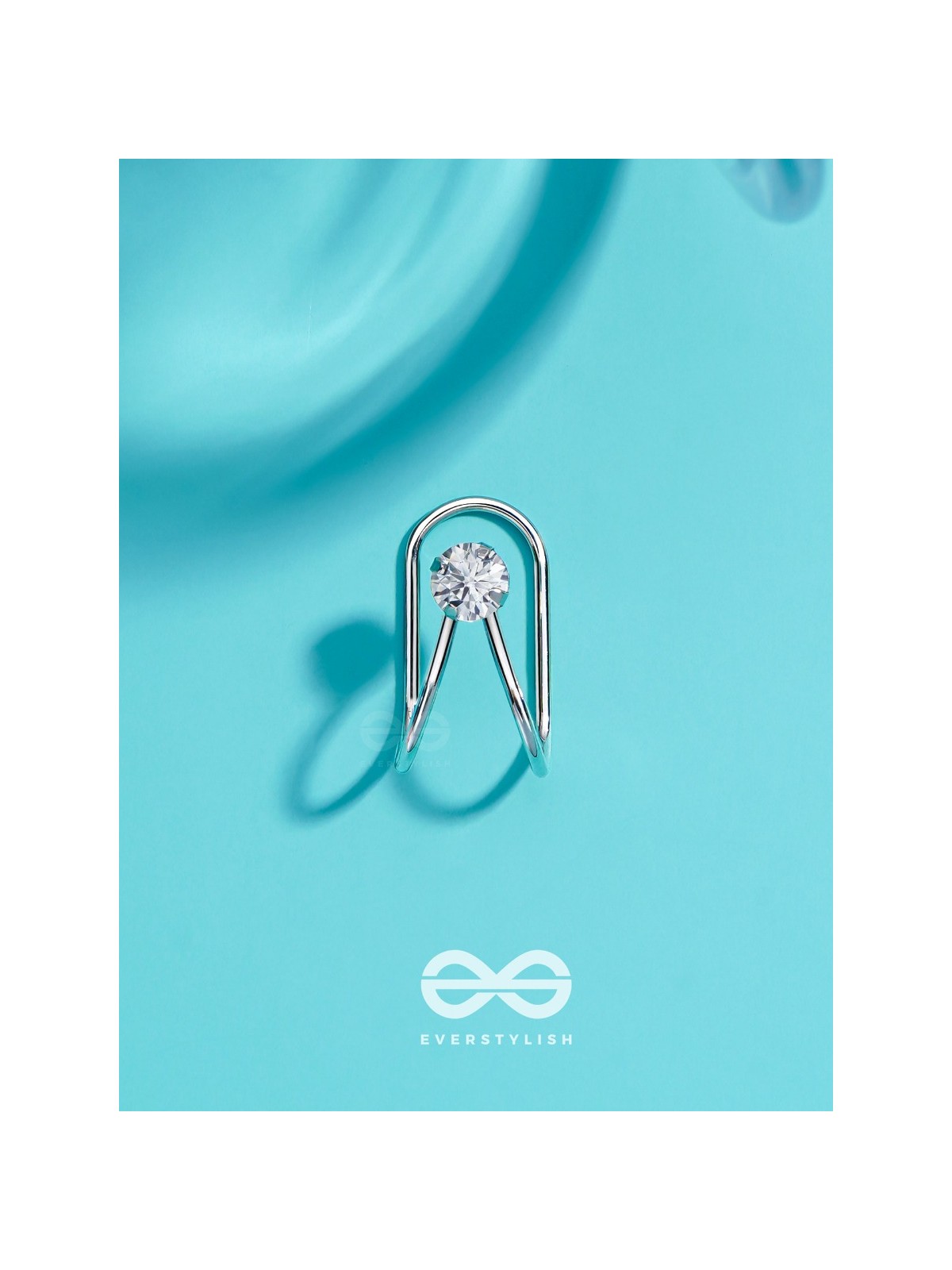 EVERMORE GEM GLEAM - SILVER EMBELLISHED EARCUFF