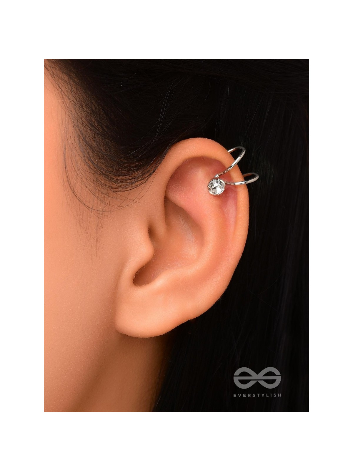 EVERMORE GEM GLEAM - SILVER EMBELLISHED EARCUFF