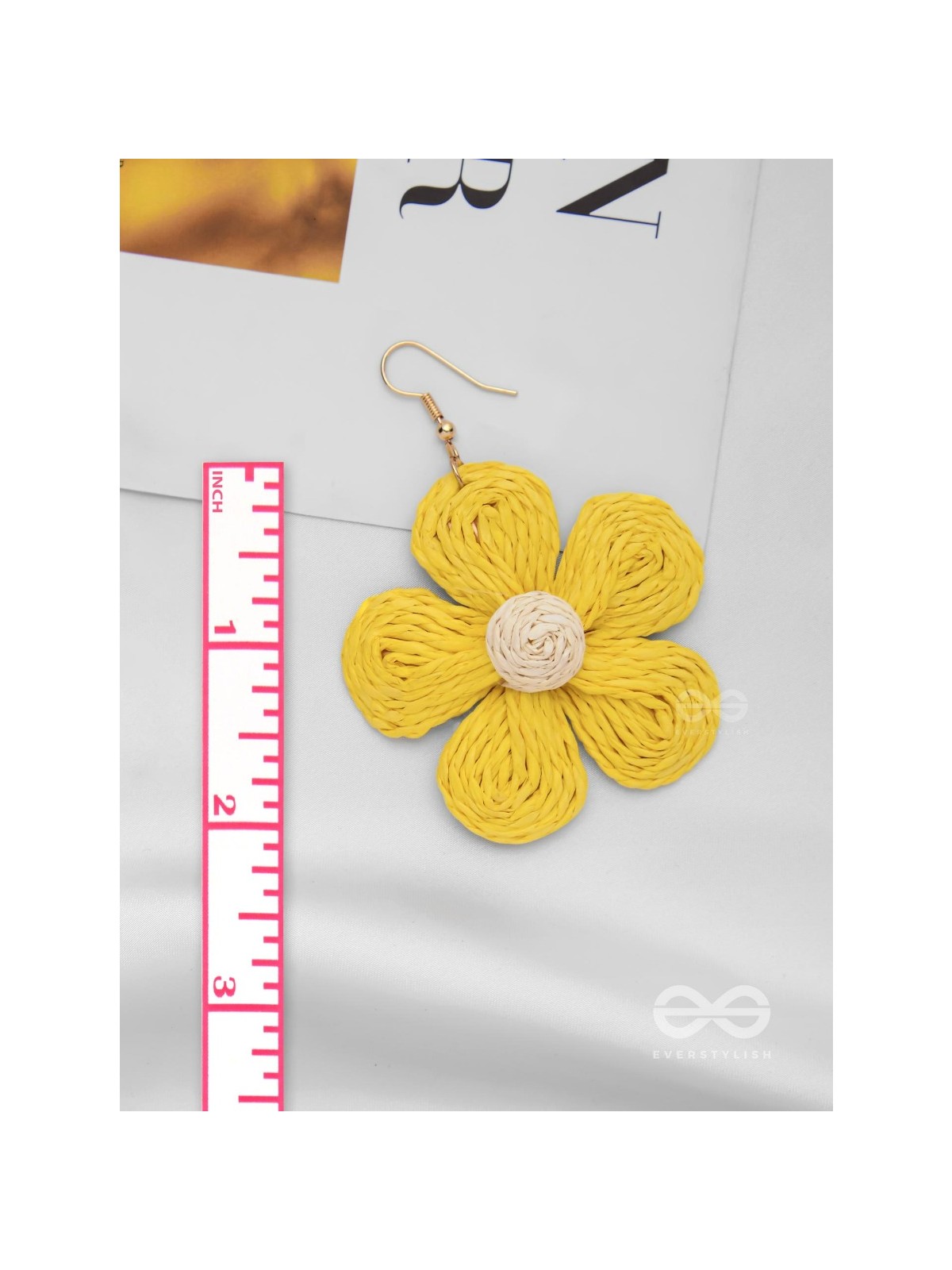 THE FLOWER POWER - STATEMENT WOVEN EARRINGS (YELLOW)
