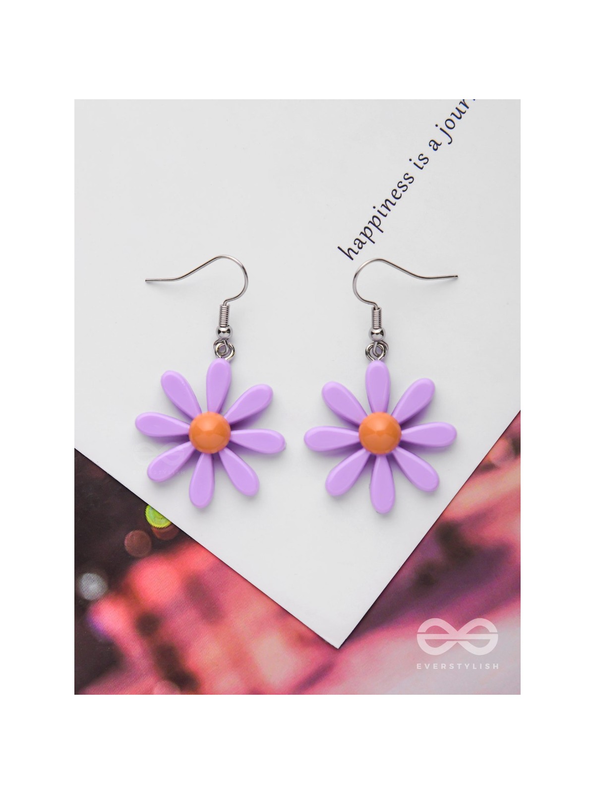 BLOOM IN STYLE - ELEGANT ACRYLIC EARRINGS (LAVENDER)