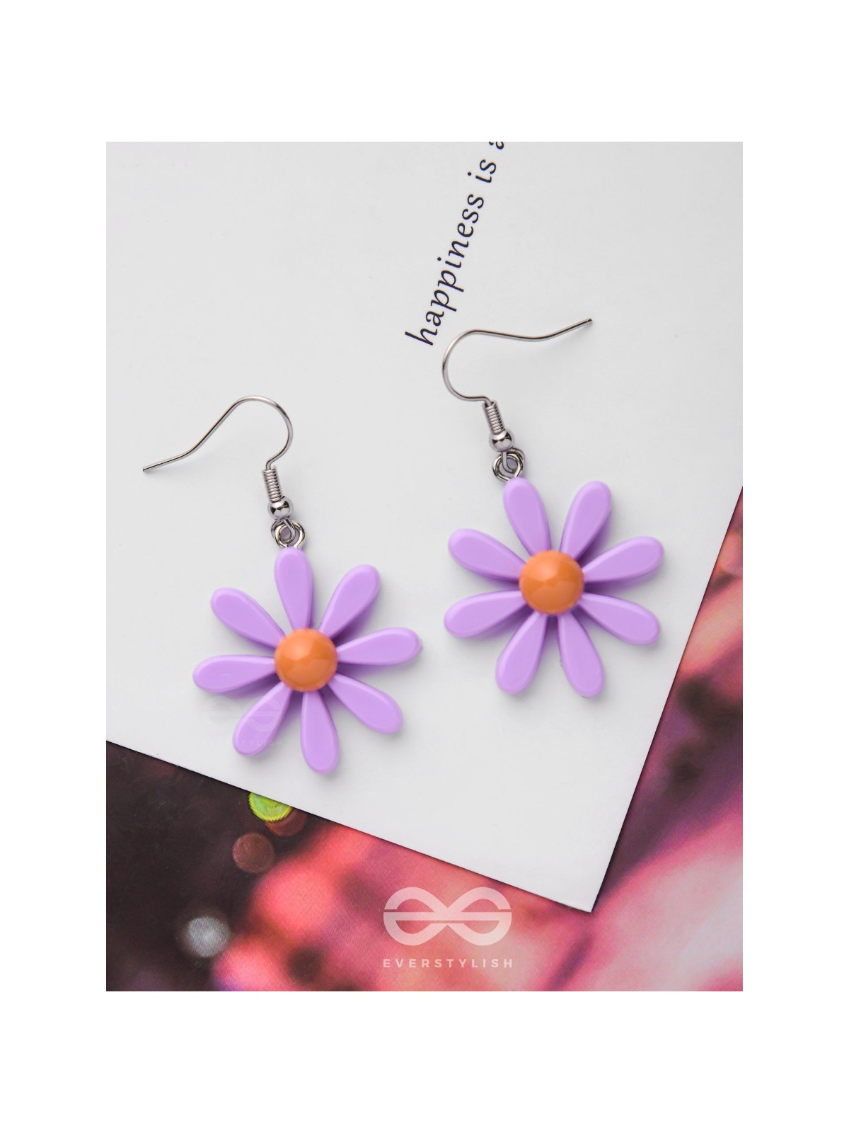 BLOOM IN STYLE - ELEGANT ACRYLIC EARRINGS (LAVENDER)