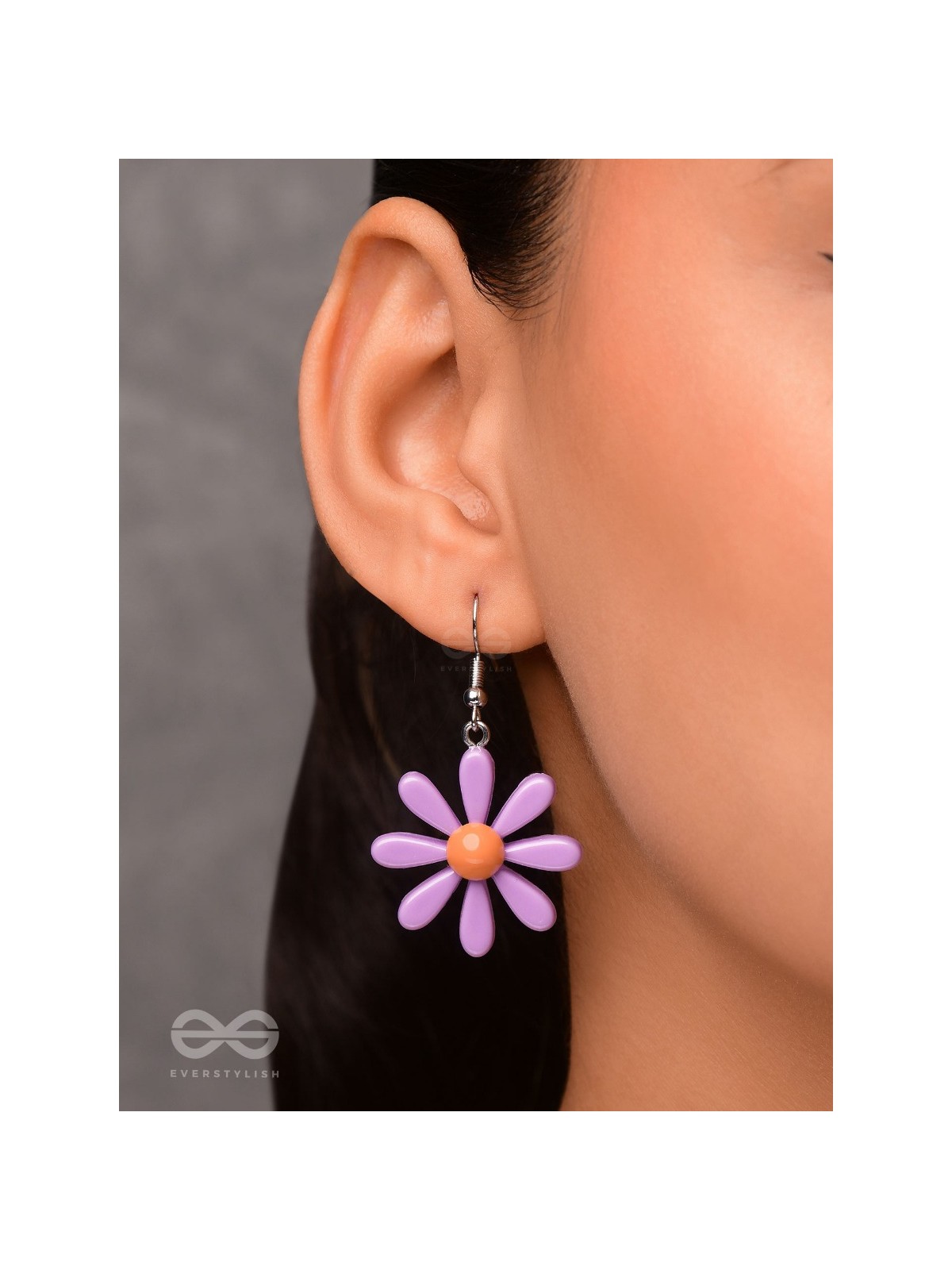 BLOOM IN STYLE - ELEGANT ACRYLIC EARRINGS (LAVENDER)