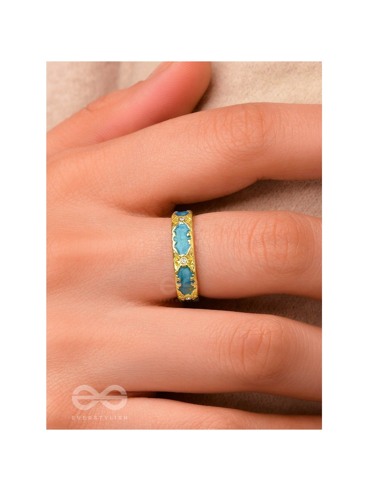CHAMBER OF SECRETS - GOLDEN AND BLUE EMBELLISHED RING (ADJUSTABLE)