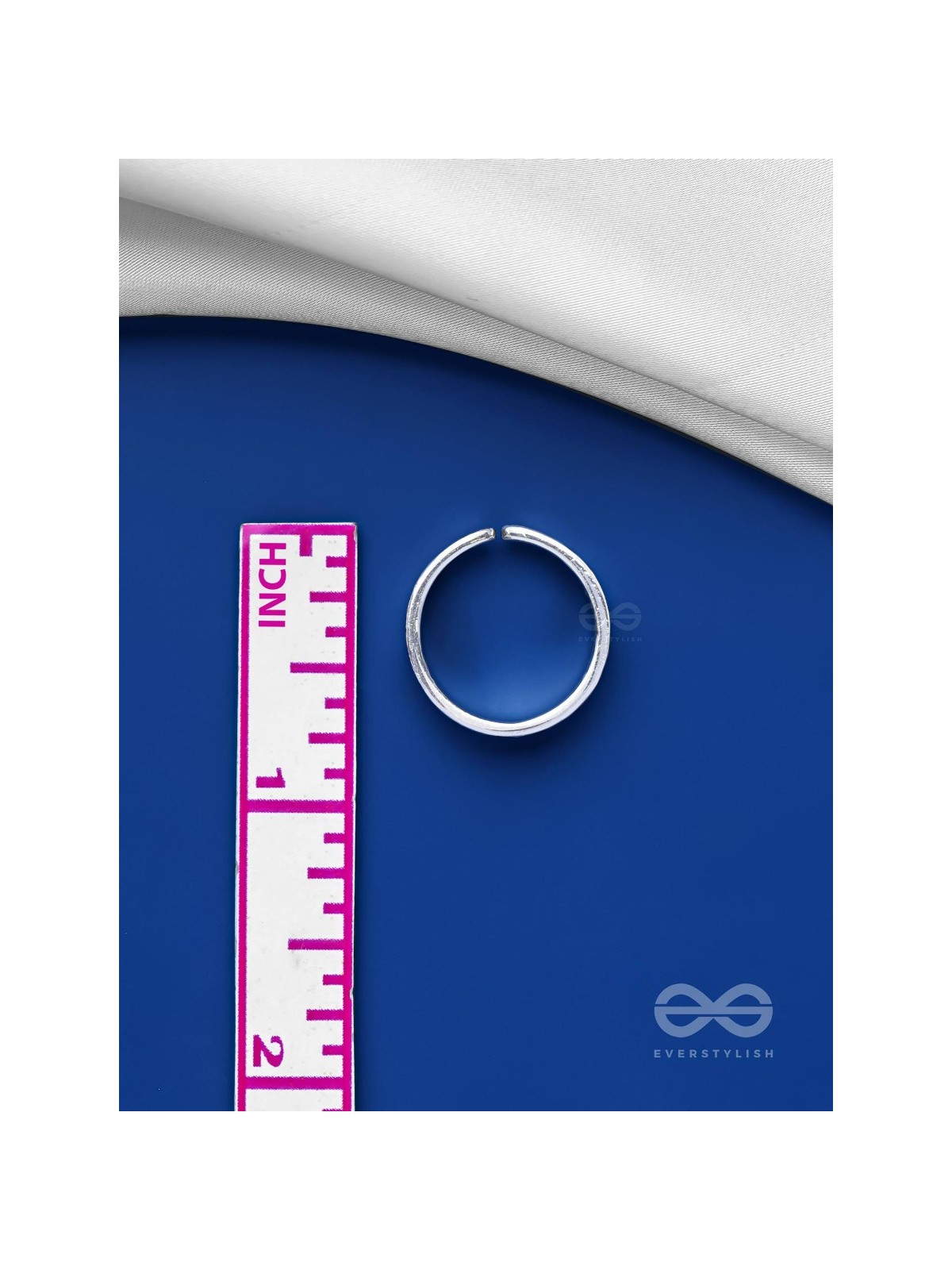 BUTTERFLY FLINGS - SILVER RING (ADJUSTABLE)