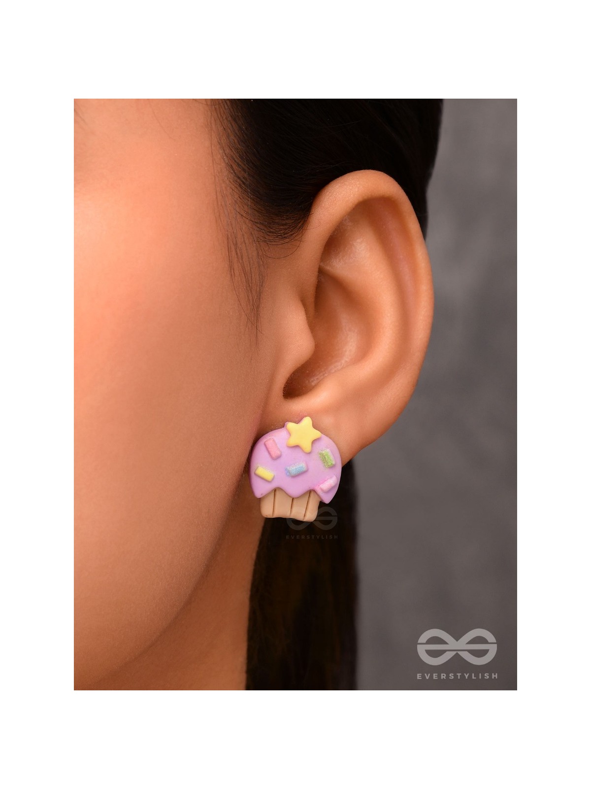 SUGARHUG & SNUGGLES - MISMATCHED ACRYLIC EARRINGS