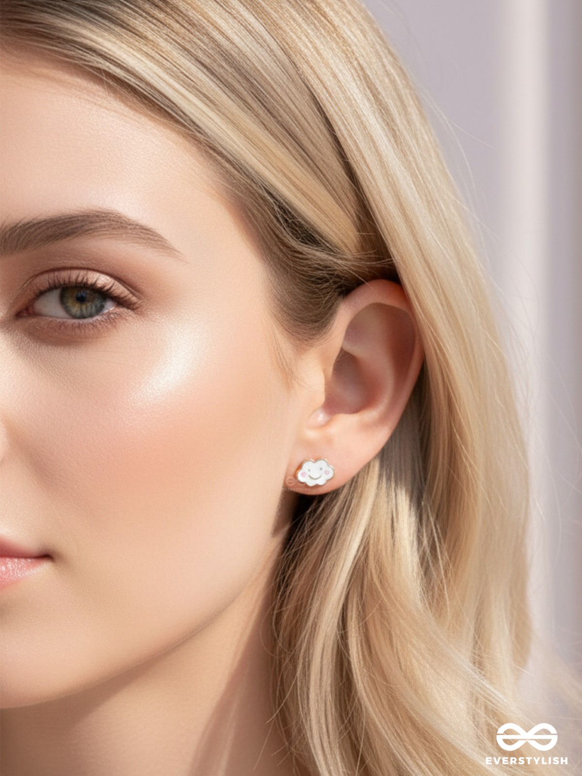 FLUFFY RAINBOW DREAMS - GOLDEN EMBELLISHED STUD EARRINGS