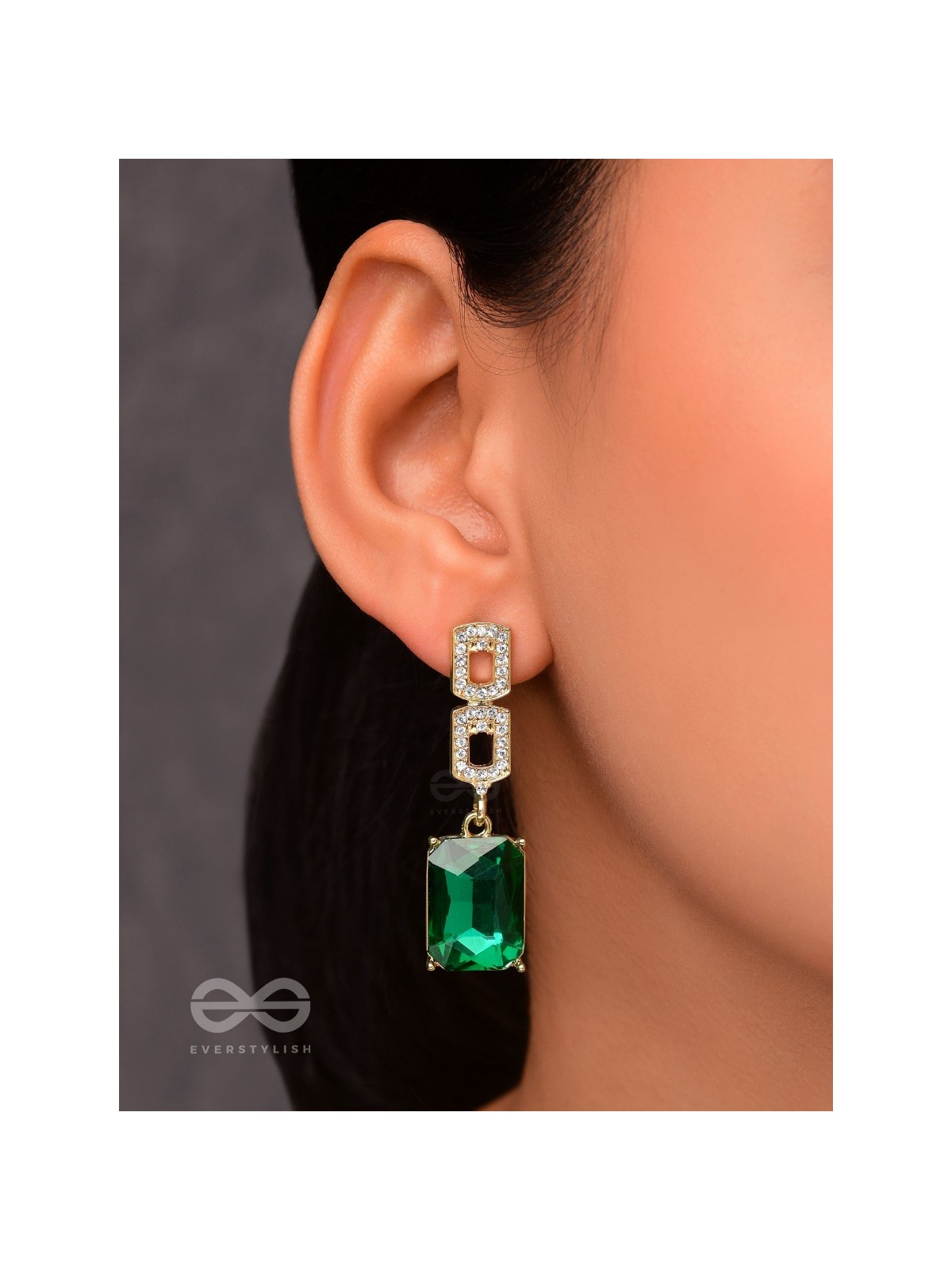 THE SPARKLING EMERALDS - GOLDEN EMBELLISHED EARRINGS
