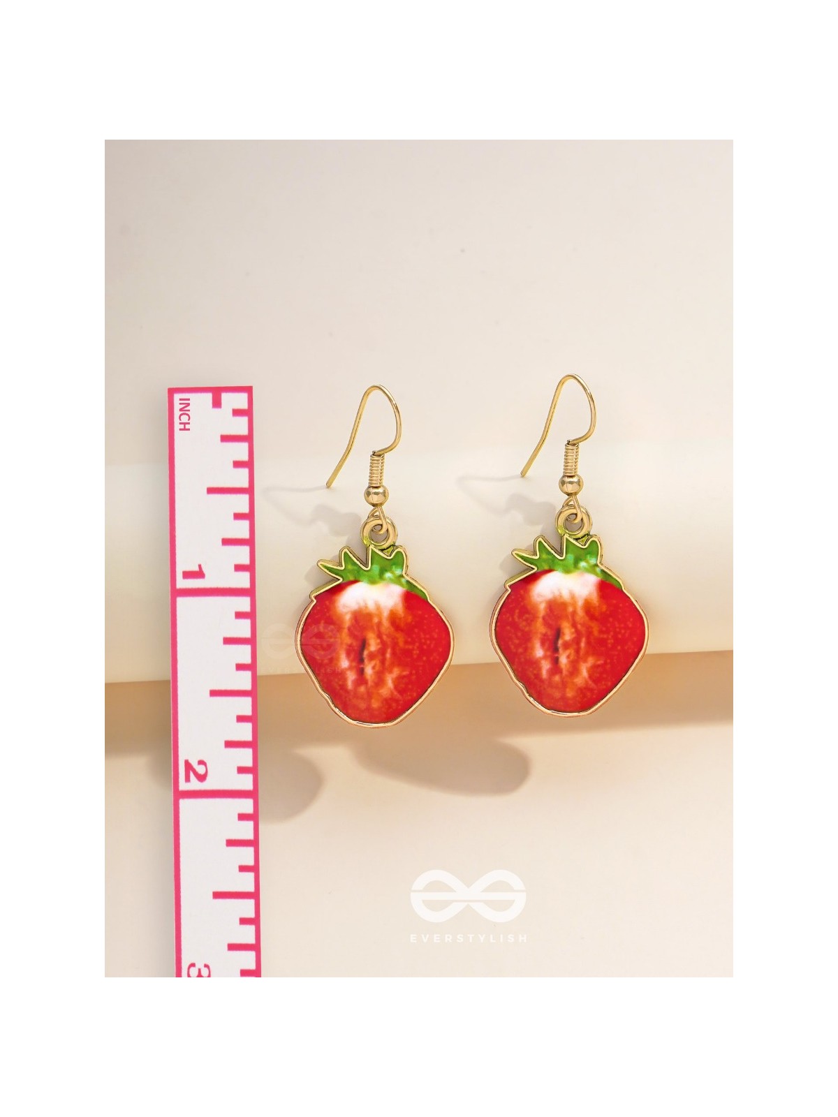 SIZZLING STRAWBERRY SLICES - GOLDEN EMBELLISHED EARRINGS