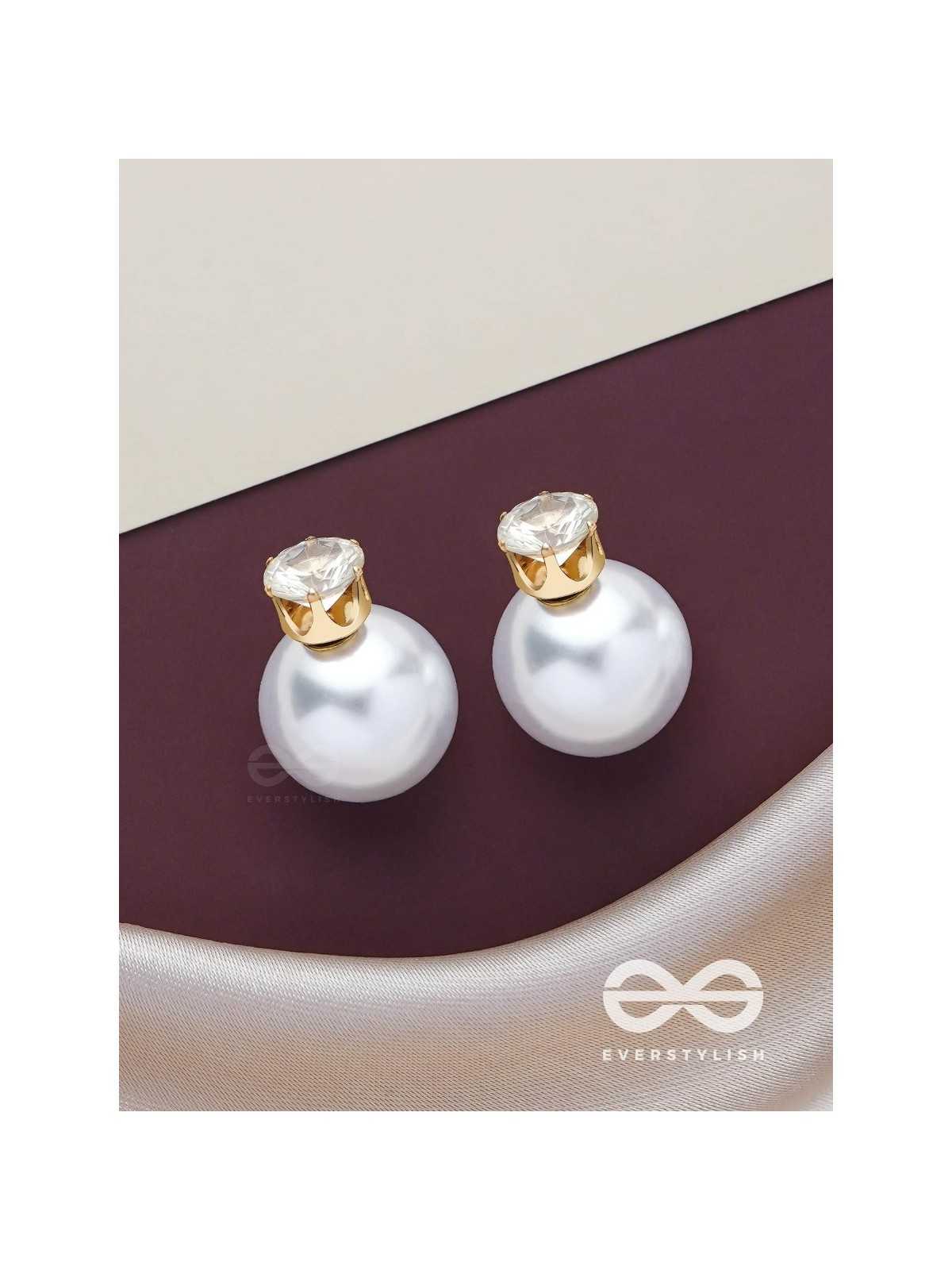 A MYSTIC PEARL - GOLDEN EMBELLISHED EARRINGS (WHITE)