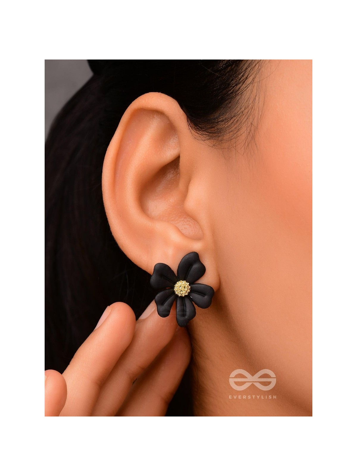 THE FLORAL FLING - GOLDEN AND BLACK ACRYLIC STUD EARRINGS