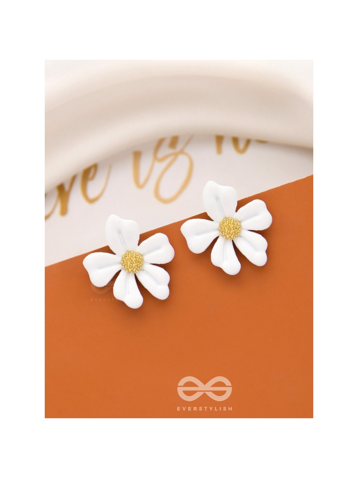 THE FLORAL FLING - GOLDEN AND WHITE ACRYLIC STUD EARRINGS