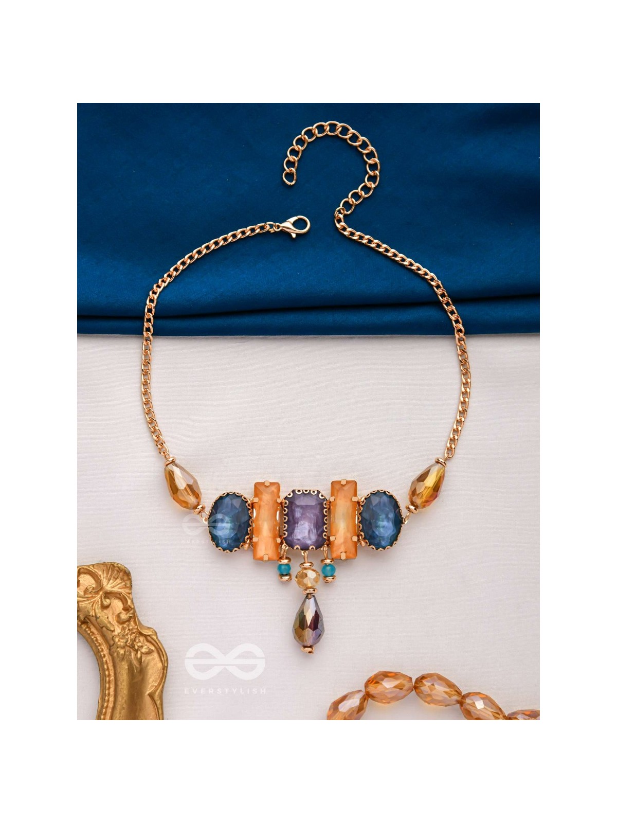 The Legendary Stones - Embellished Golden Embellished Neckpiece