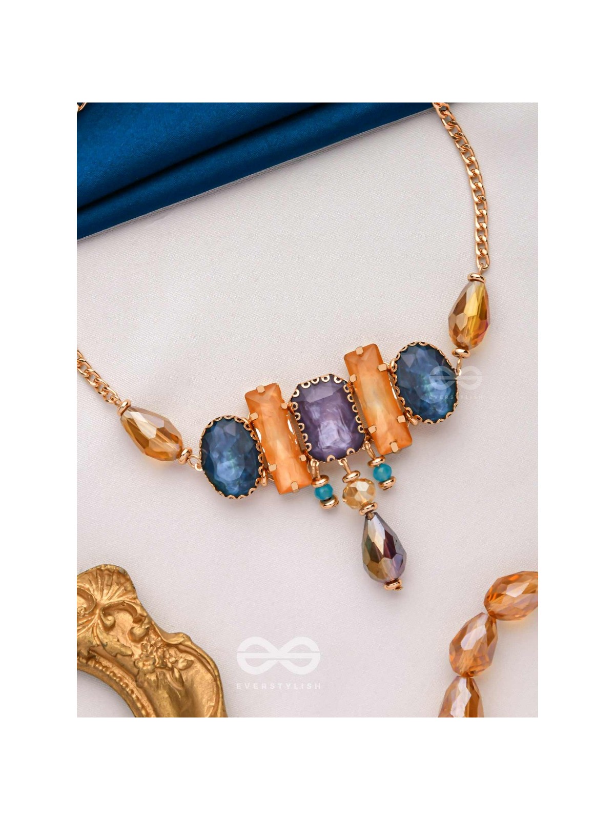 The Legendary Stones - Embellished Golden Embellished Neckpiece
