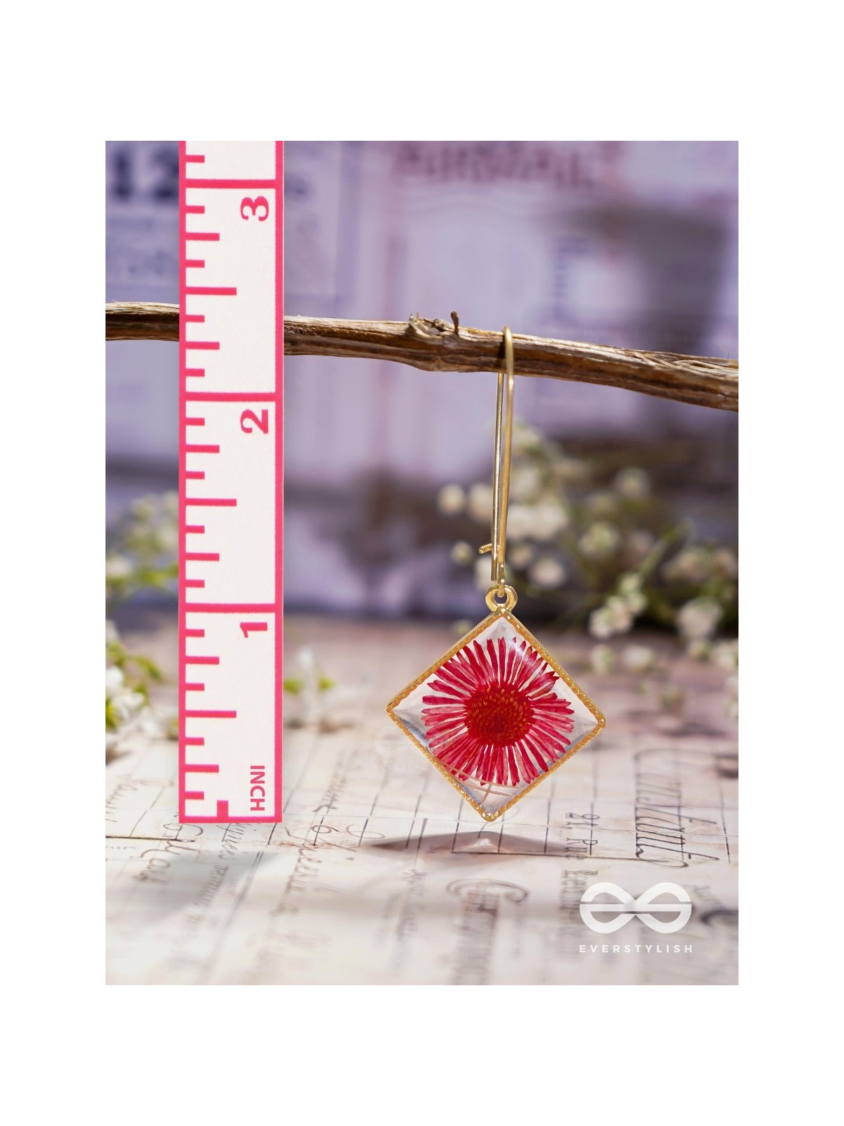 Scarlet's Garden - Pressed Flower Resin Earrings