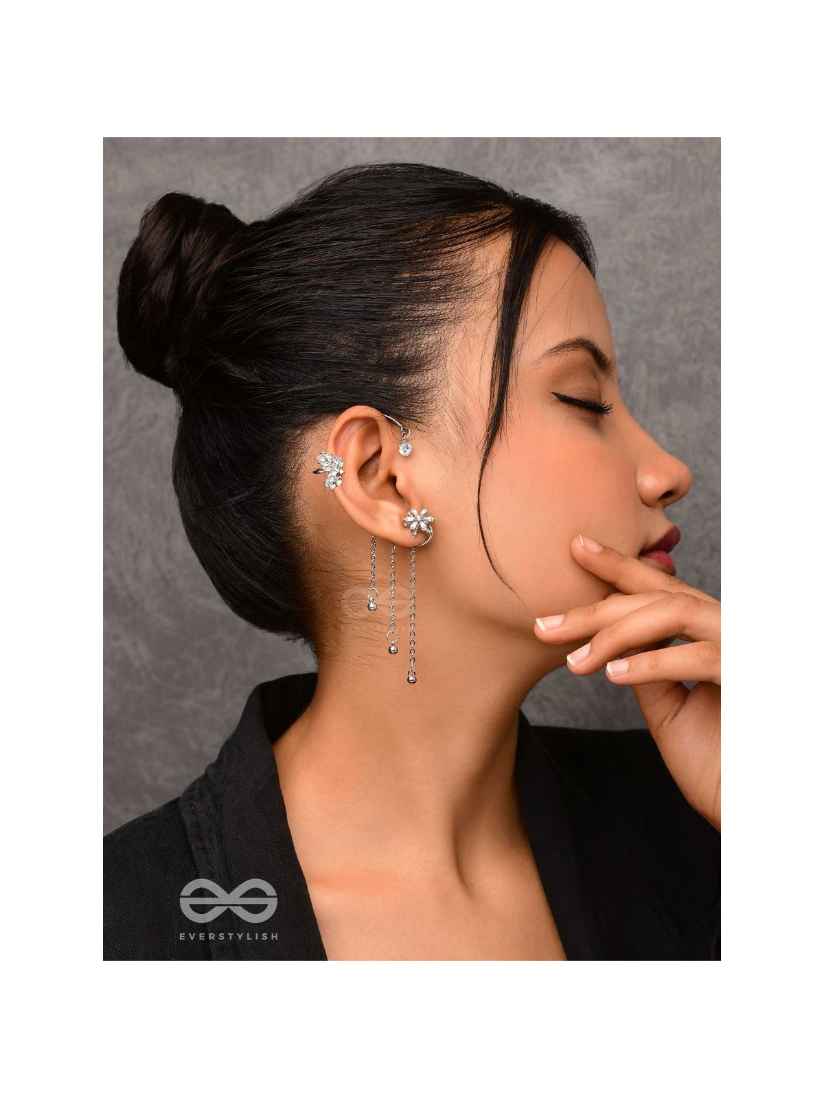The Drizzling Stars - Silver Embellished Single Right Side Ear cuff (Non-Piercing)