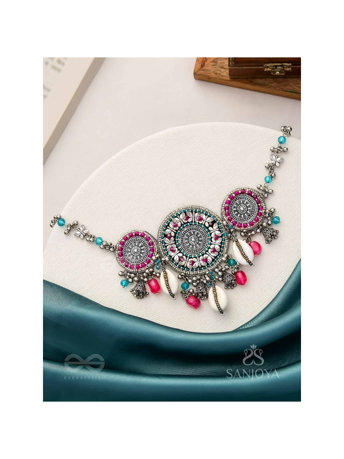 Akratu- The Wheels Of Liberty- Shells, Beads And Glass Drops Hand Embroidered Oxidised Choker Neckpiece