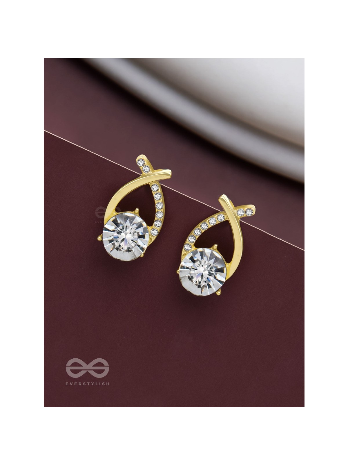 Shining Shimmerstones - Golden Embellished Earrings