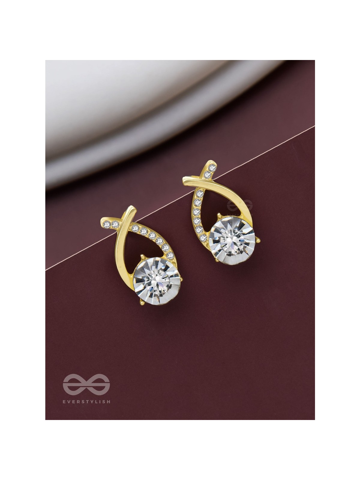 Shining Shimmerstones - Golden Embellished Earrings