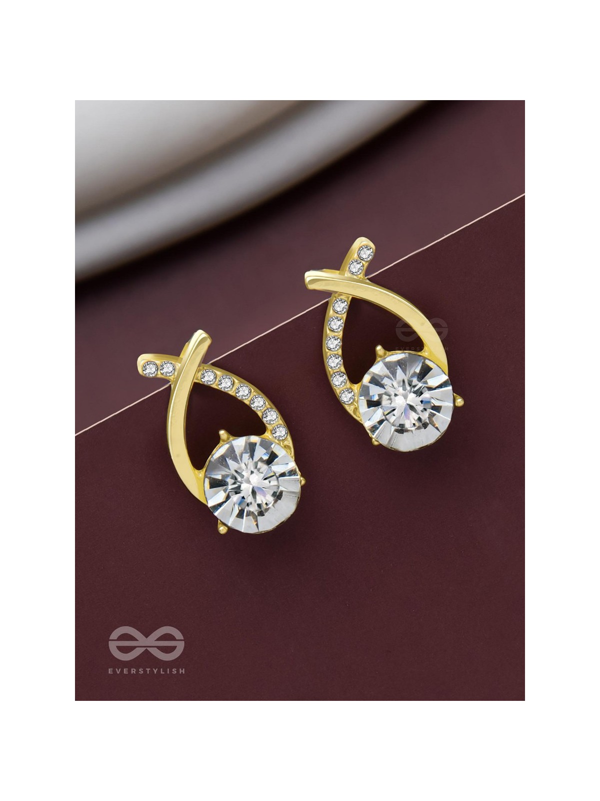 Shining Shimmerstones - Golden Embellished Earrings