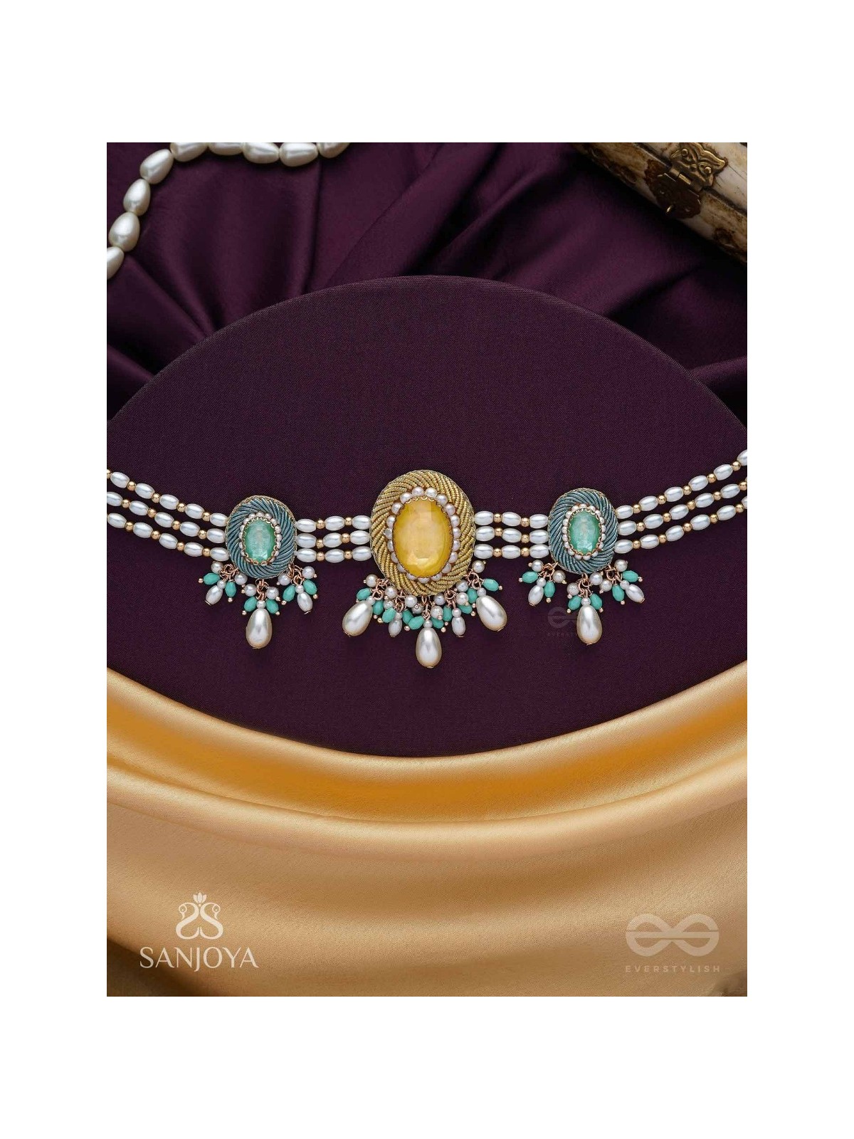 Divitmat - The Heavenly Skies - Stone And Beads Hand Embroidered Neckpiece