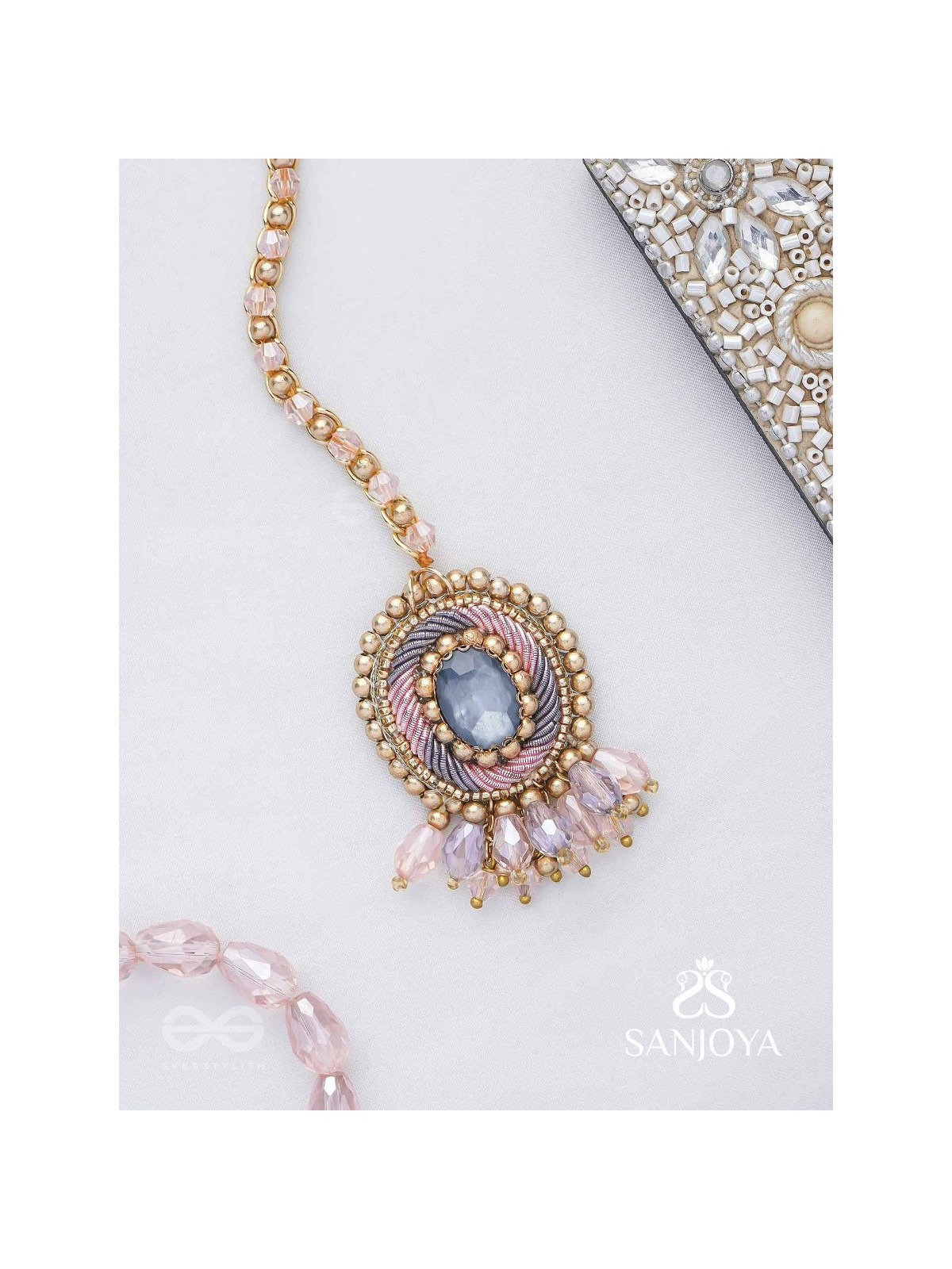 Adhana - Delicate Glow - Stone, Beads And Glass Drops Hand Embroidered Maangtika