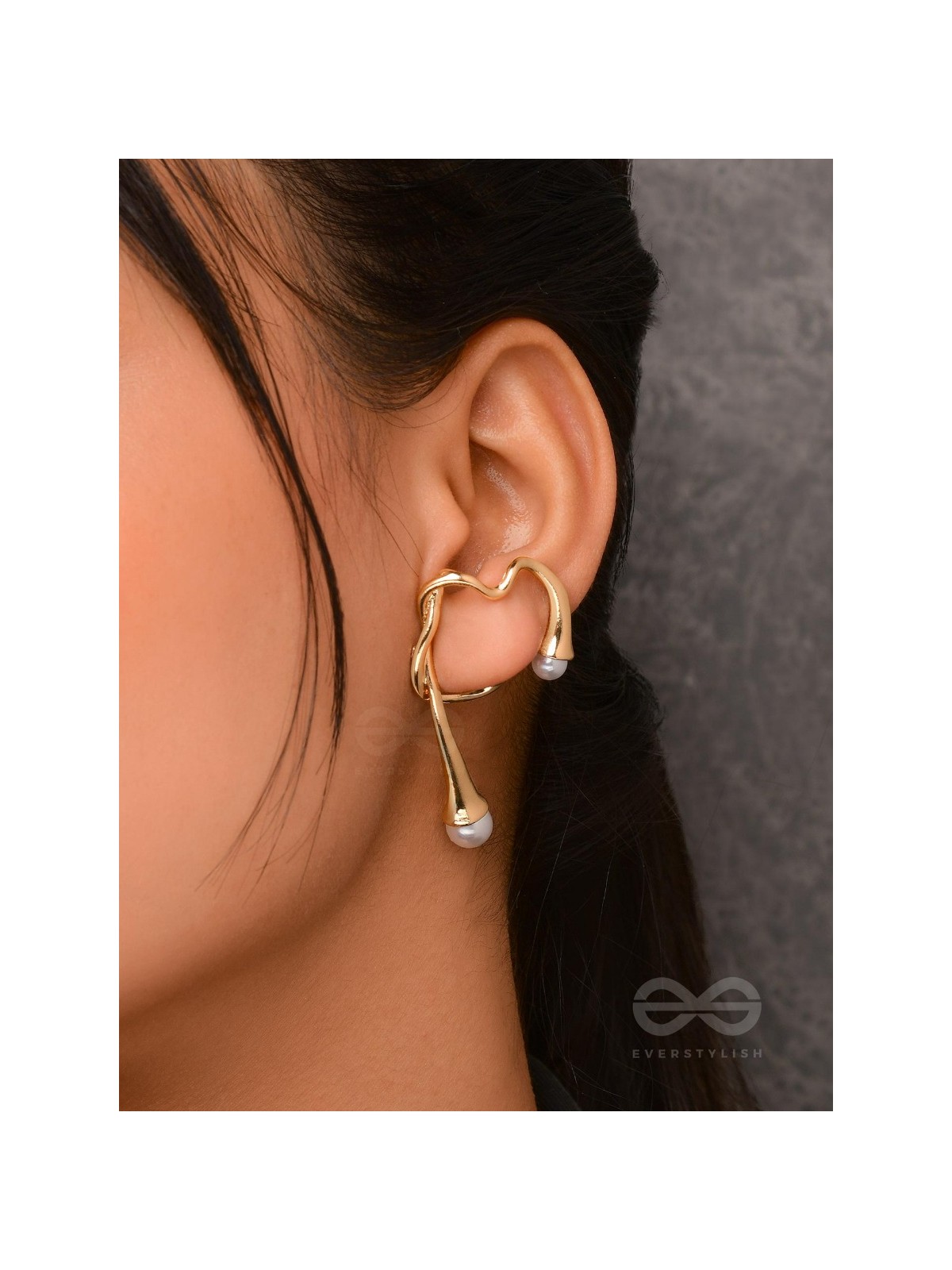 Draped Elegance - Golden Pearl Studded Ear Cuff (One Ear)