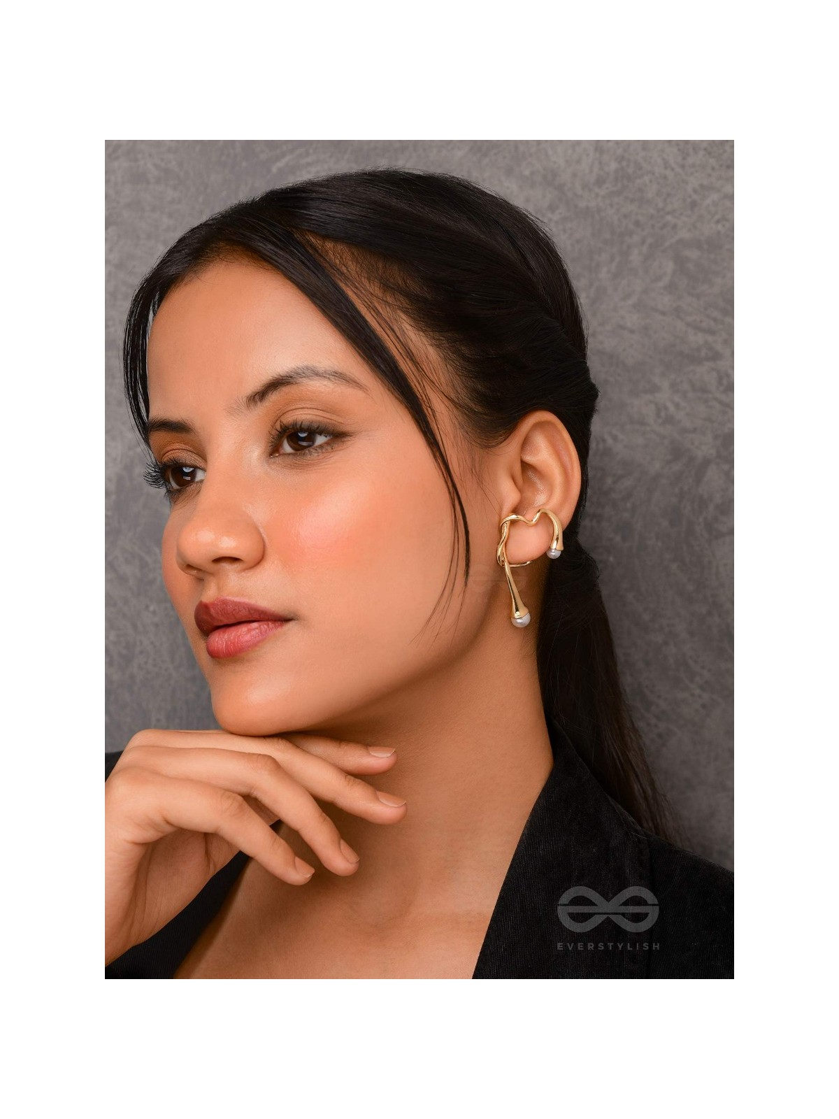 Draped Elegance - Golden Pearl Studded Ear Cuff (One Ear)