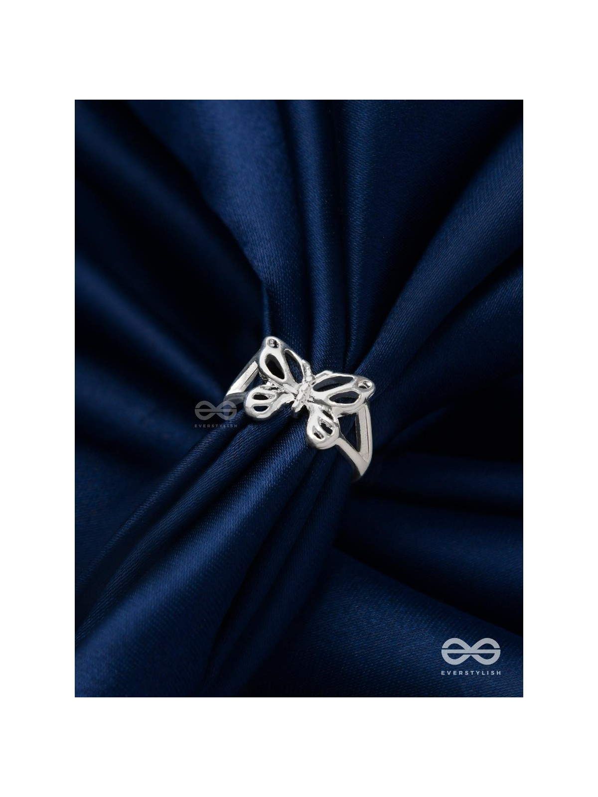 Nightshade Wings - Silver Ring 