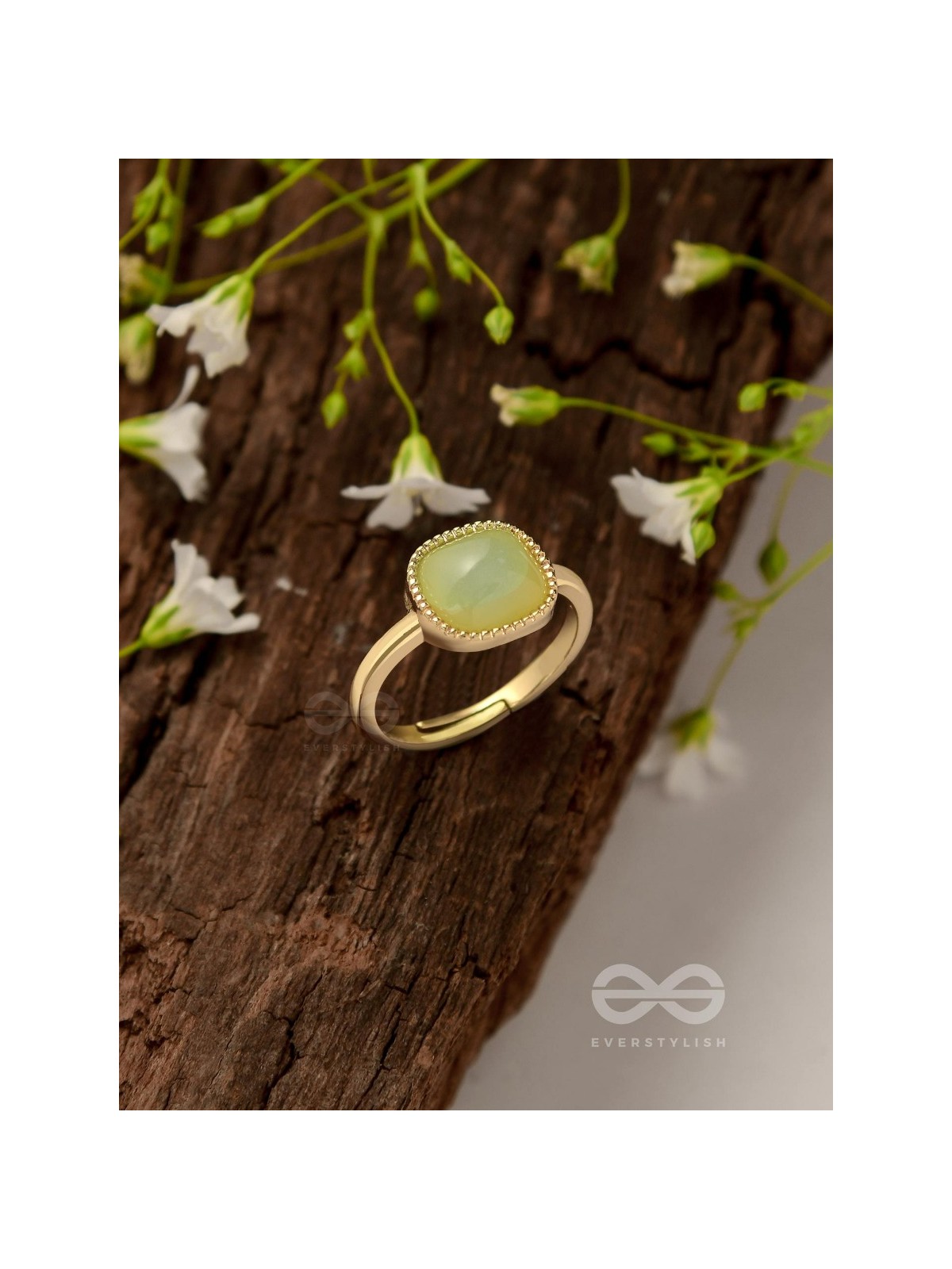 Lime Lush - Statement Golden Embellished Ring 
