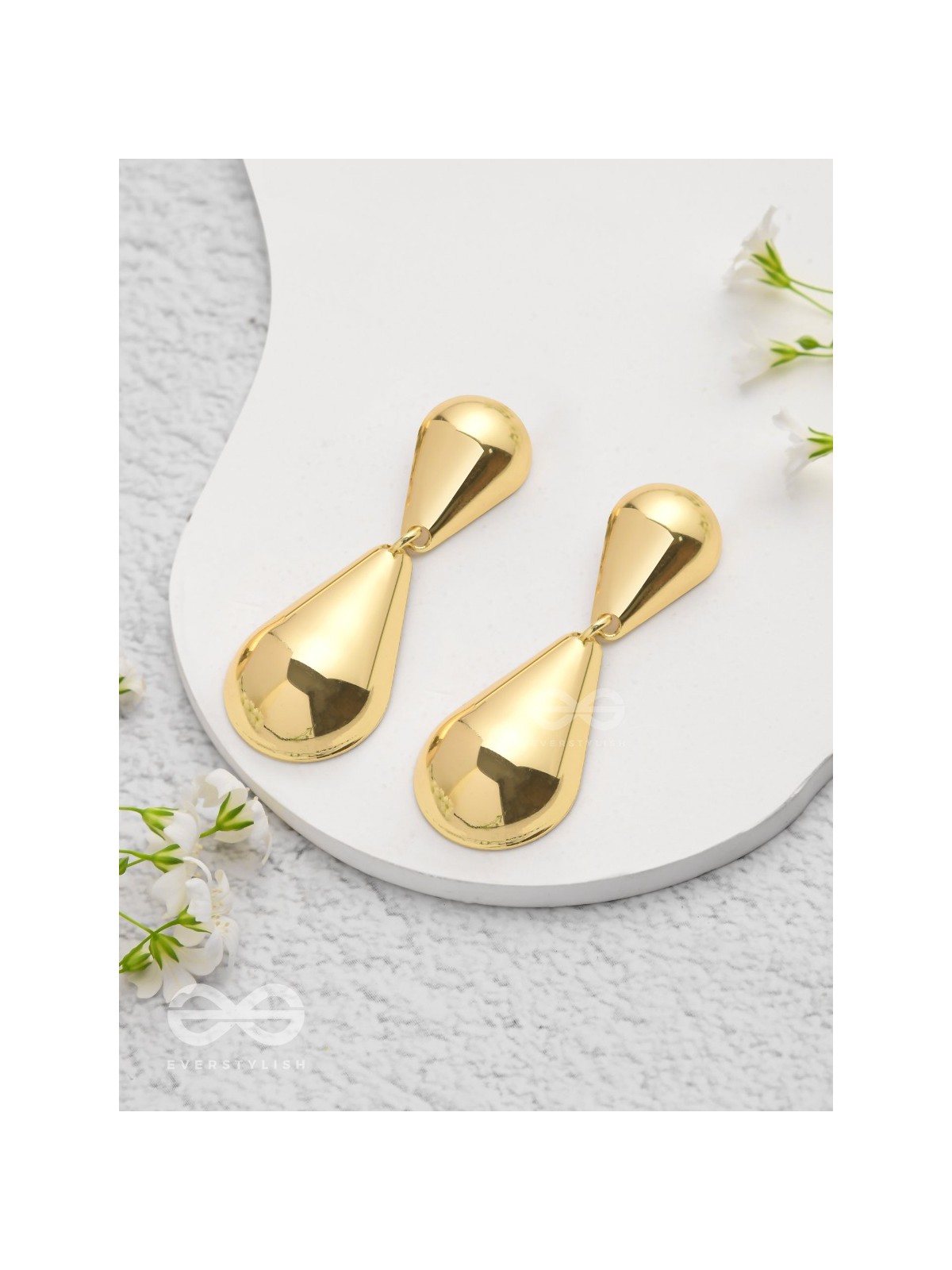 Glowing Galore - Statement Golden Earrings