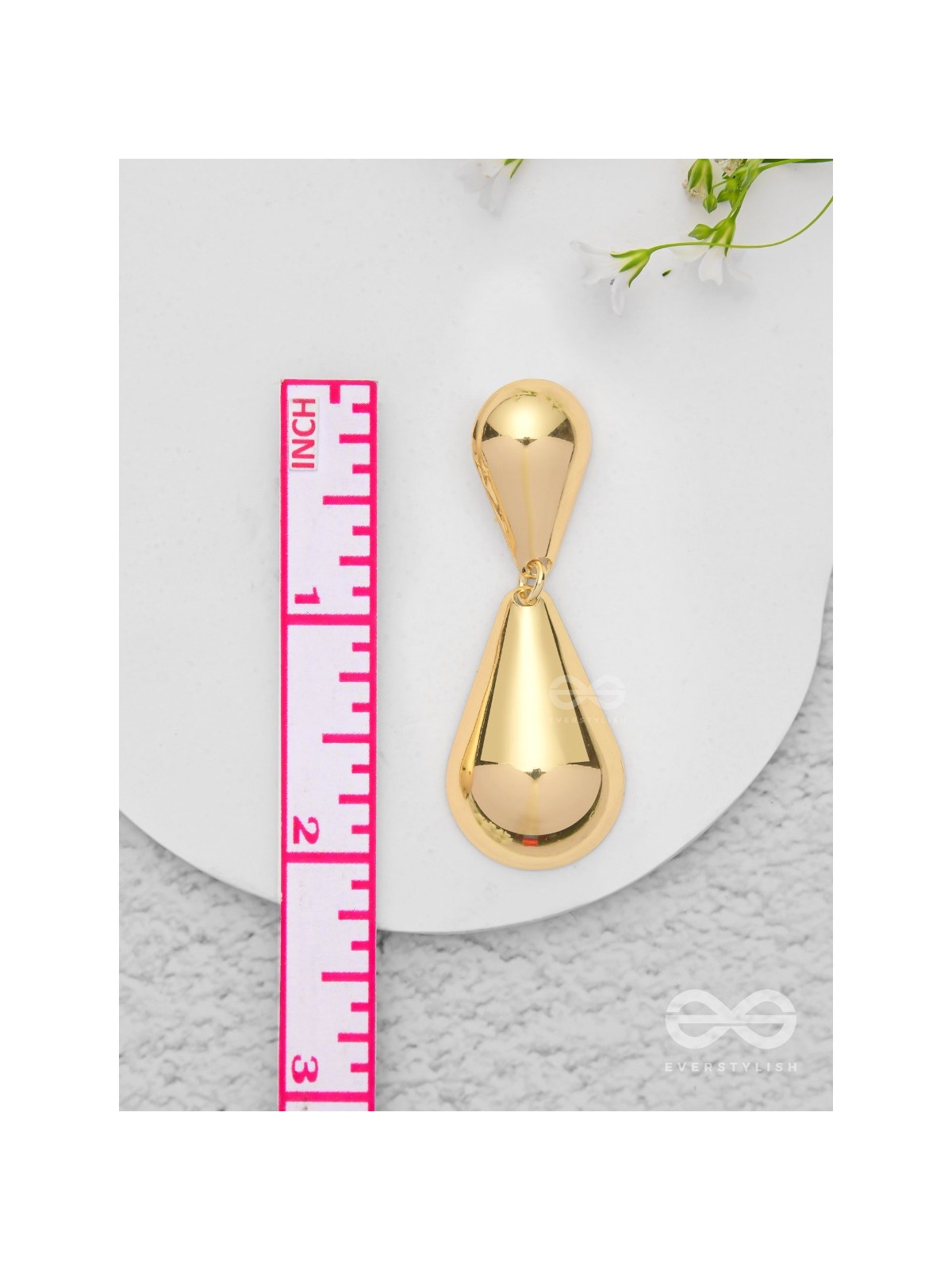 Glowing Galore - Statement Golden Earrings