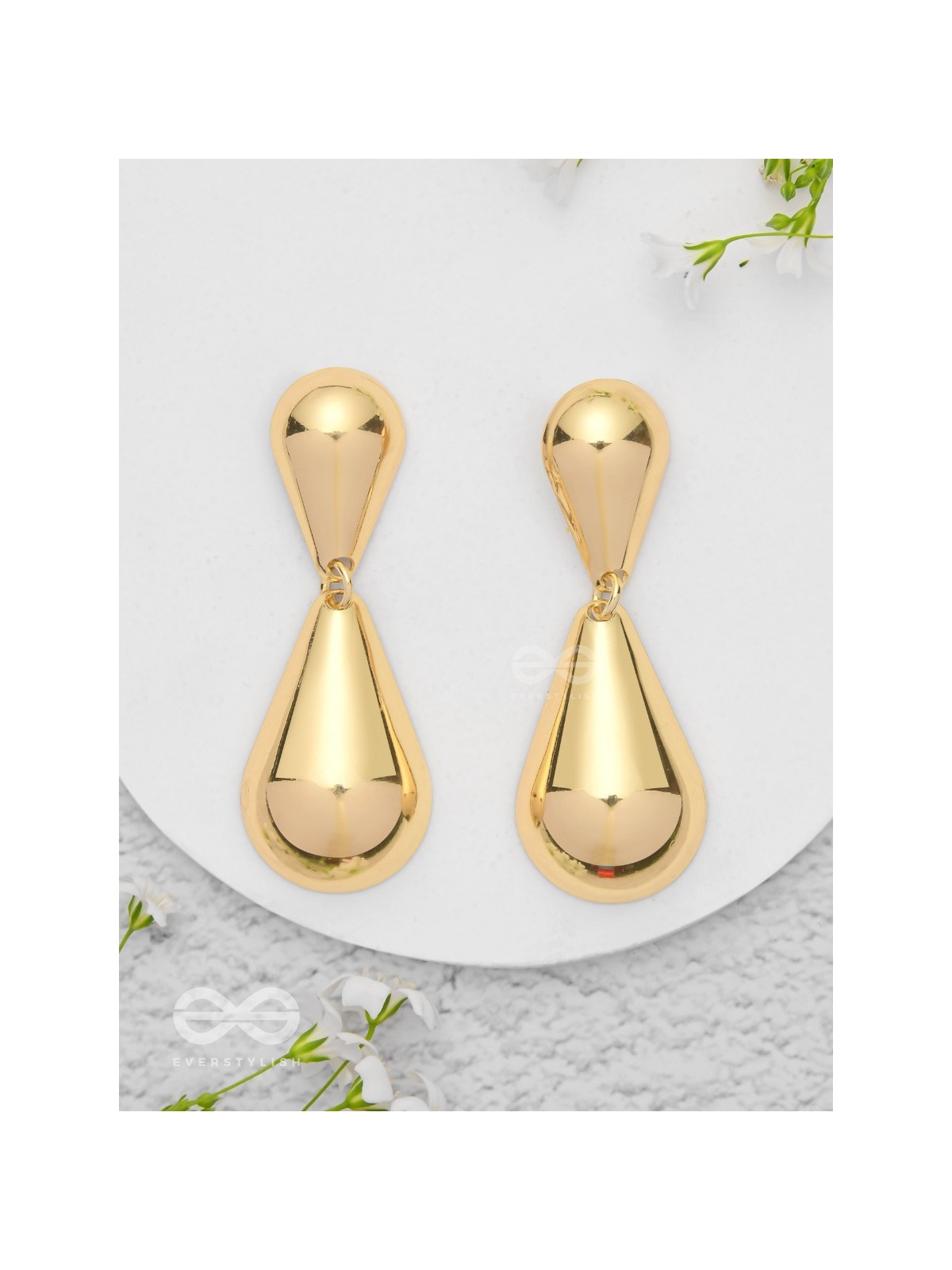Glowing Galore - Statement Golden Earrings
