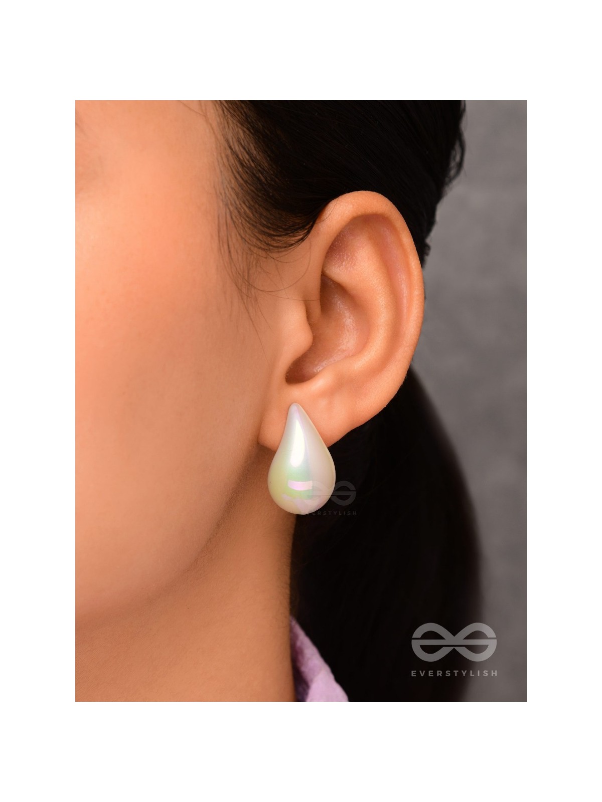 Glitter Drops - Holographic Acrylic Earrings (White)