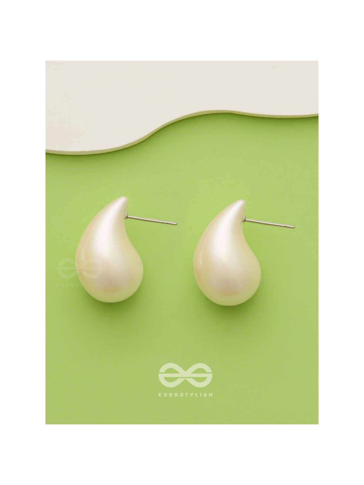 Glitter Drops - Holographic Acrylic Earrings (White)