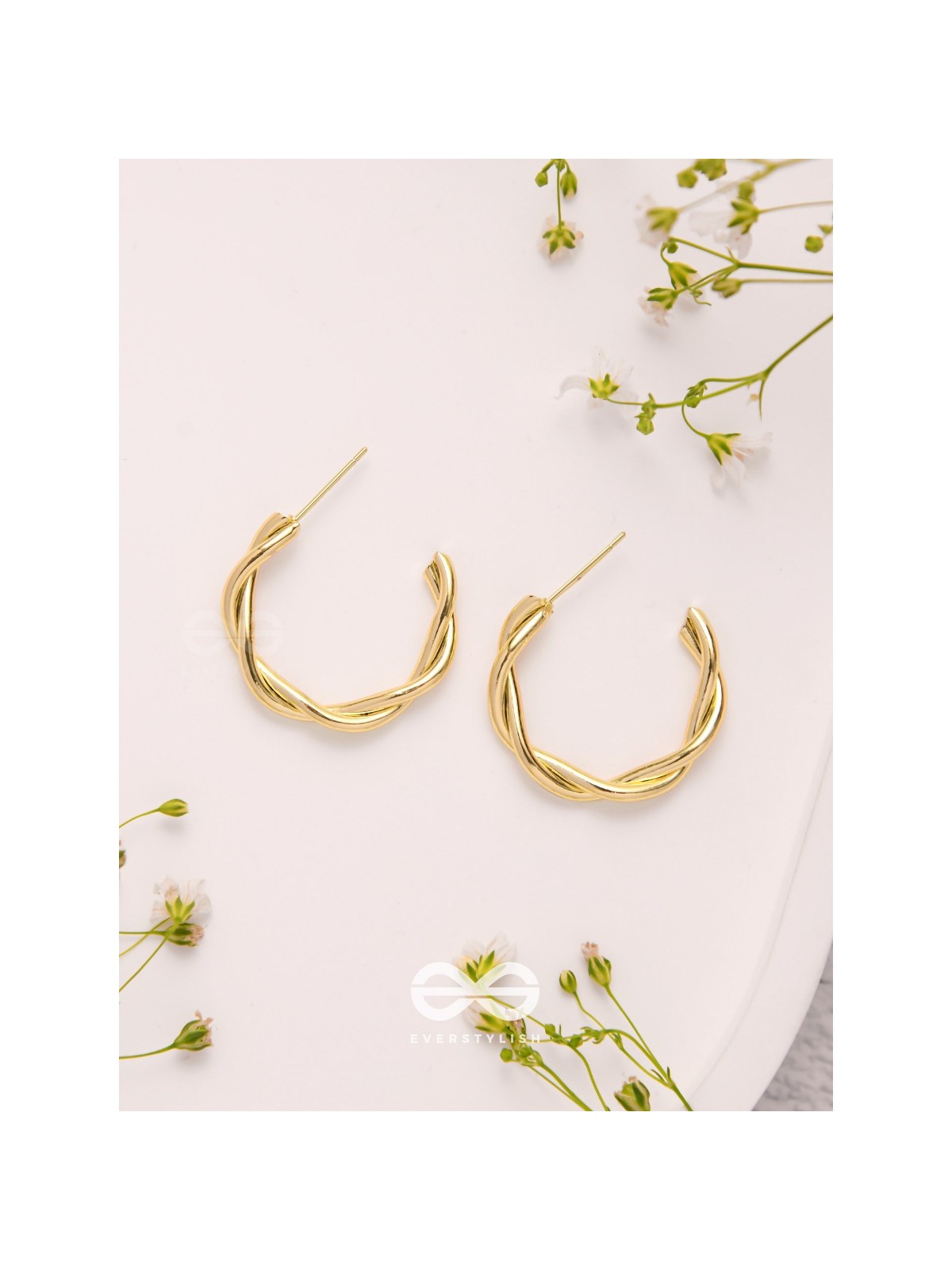 Tangled Treasures - Golden Earrings