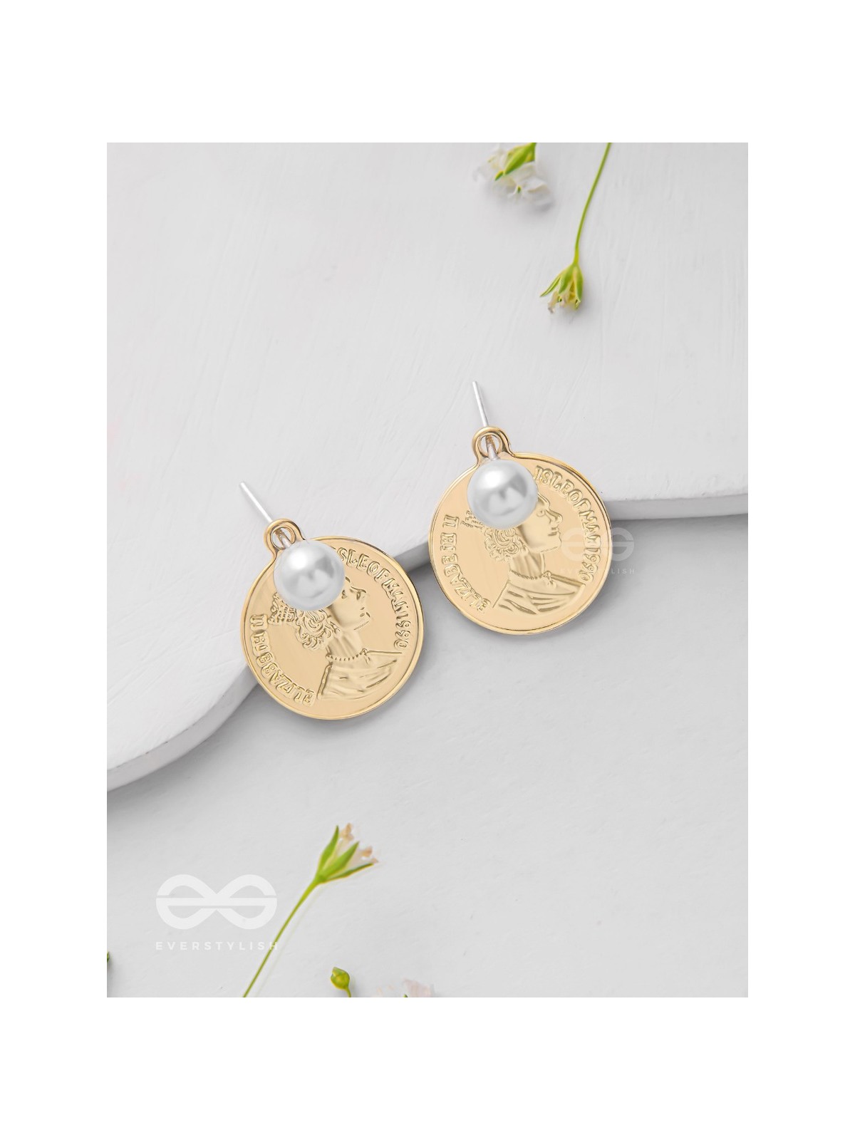 Victorian Rush - Golden Pearl Ear Jackets