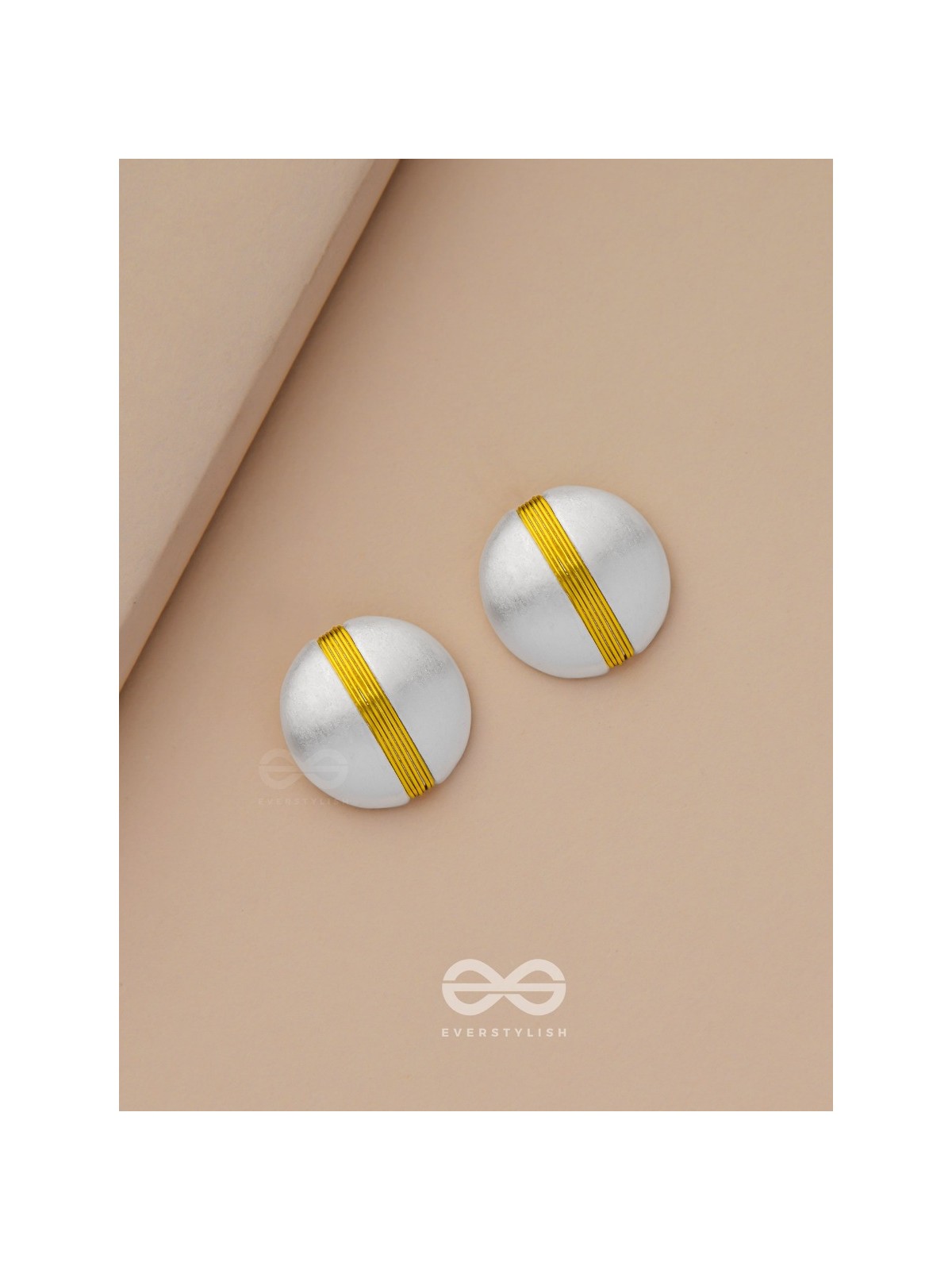 Subtle Streak - Silver Stud Earrings