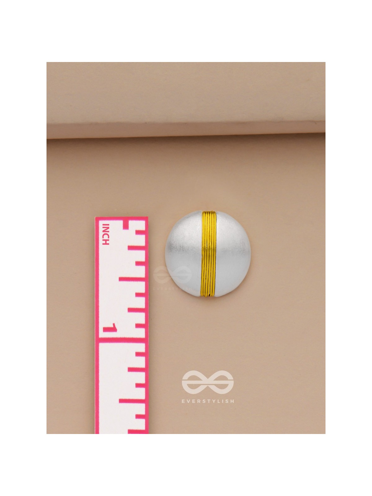 Subtle Streak - Silver Stud Earrings