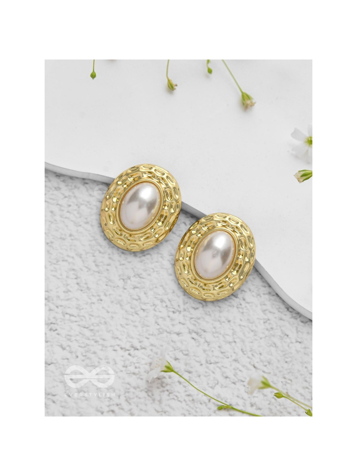 Gilded Pearls - Golden Earrings