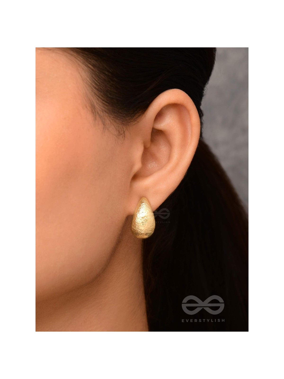 Gilded Illumination - Golden Earrings