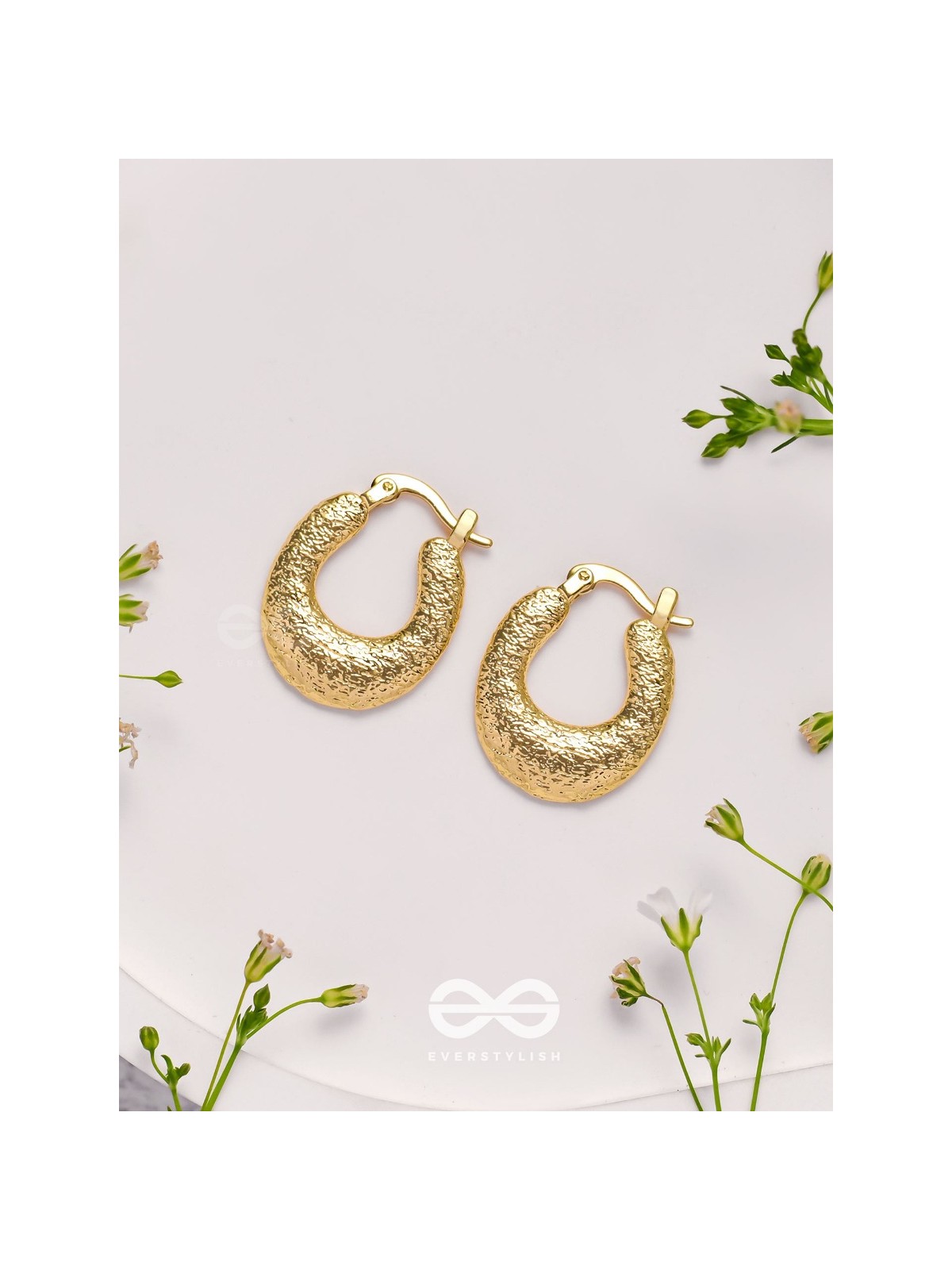 Glittering Halos - Golden Earrings
