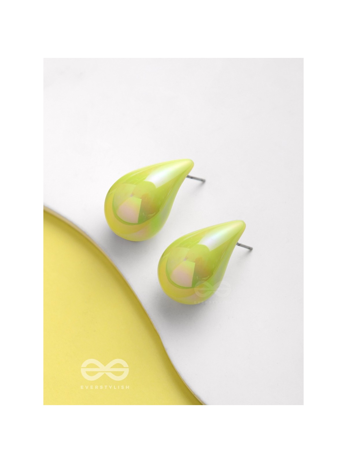 Glitter Drops - Holographic Acrylic Earrings (Green)