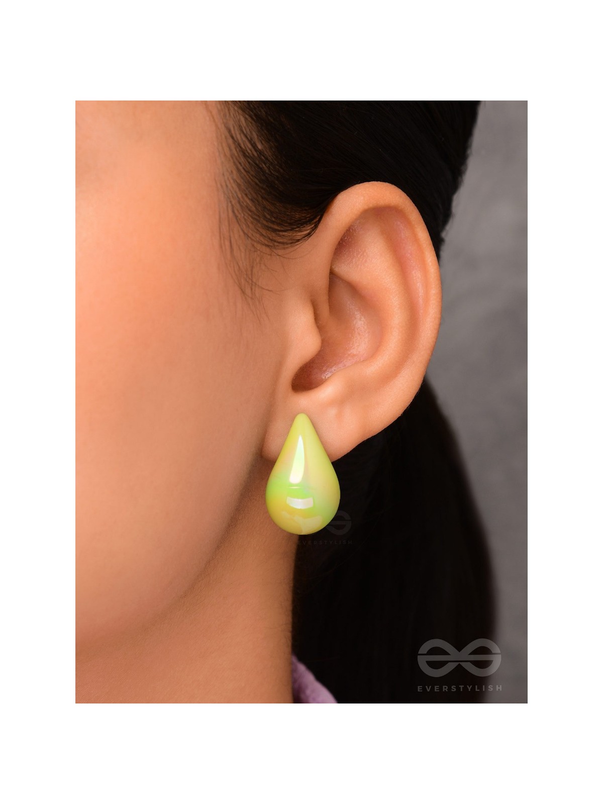Glitter Drops - Holographic Acrylic Earrings (Green)
