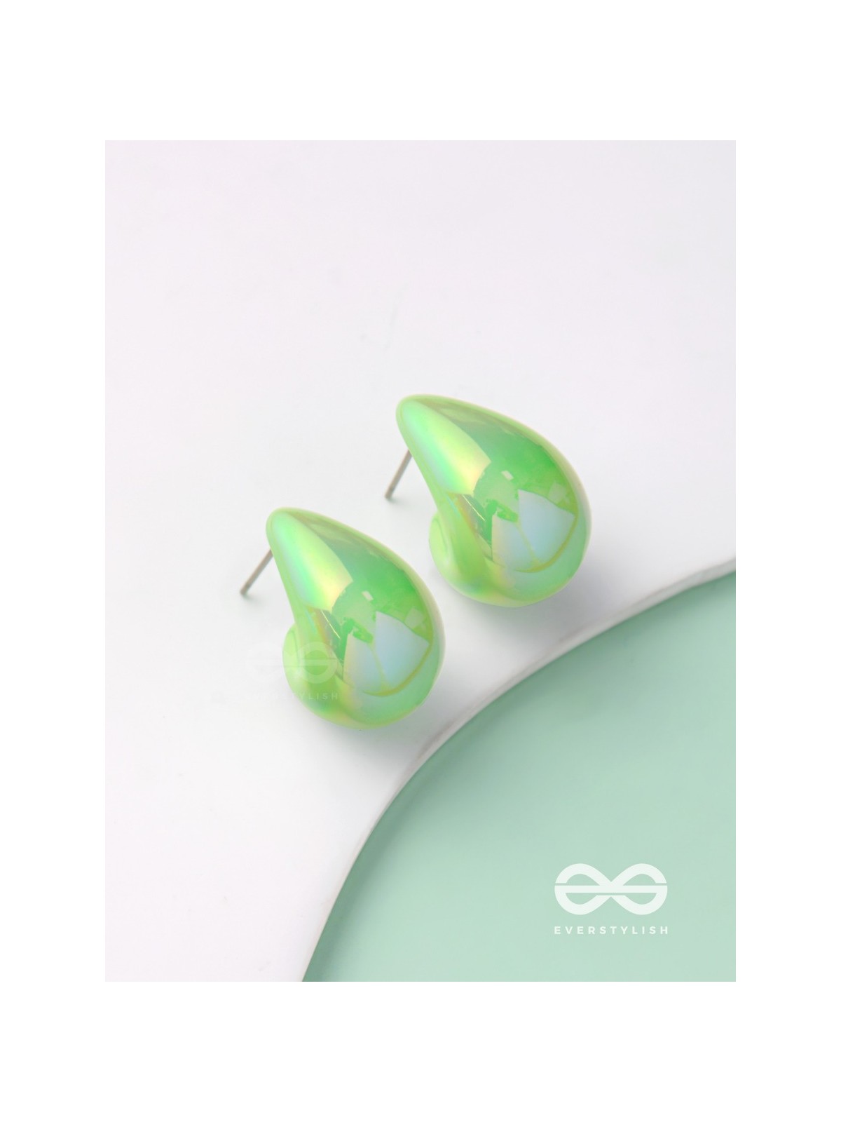 Shining Crescents - Holographic Acrylic Earrings (Green)