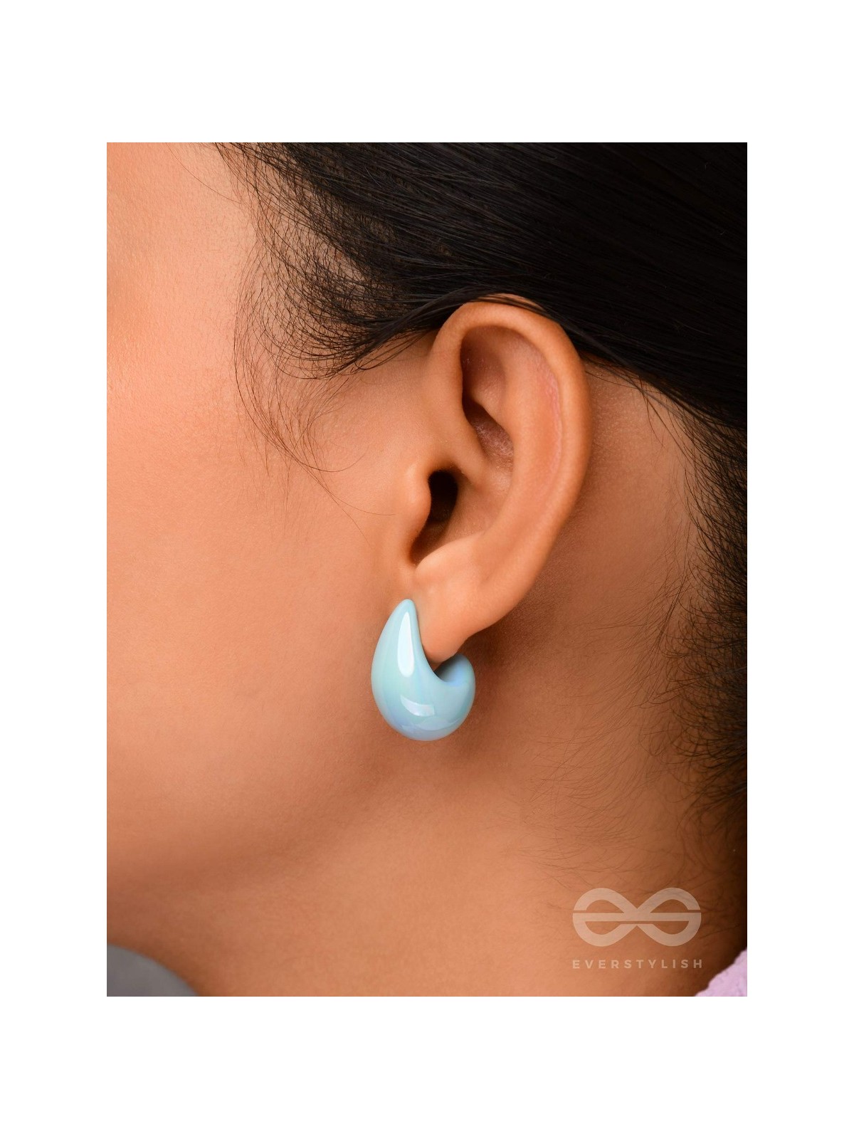 Shining Crescents - Holographic Acrylic Earrings (Light Blue)