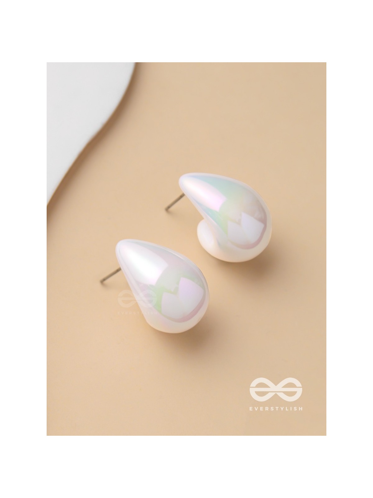 Shining Crescents - Holographic Acrylic Earrings (White)