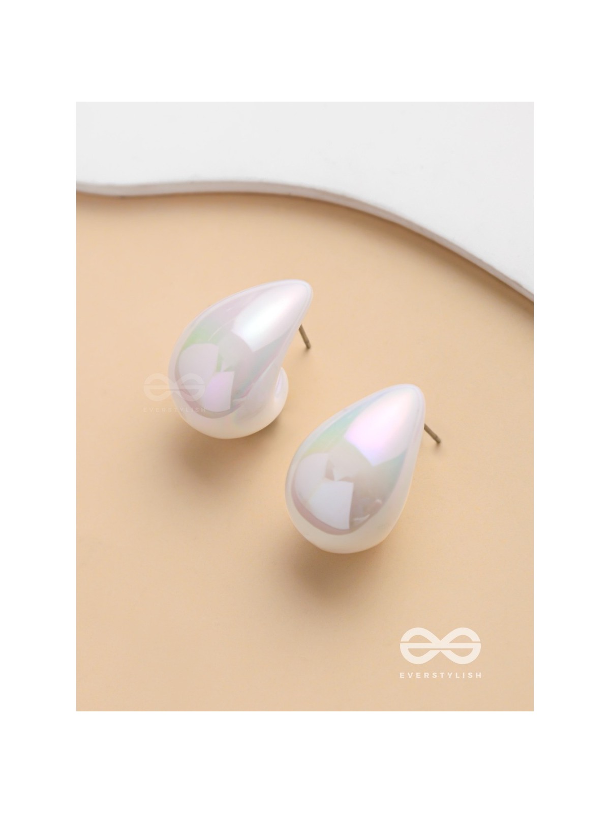 Shining Crescents - Holographic Acrylic Earrings (White)