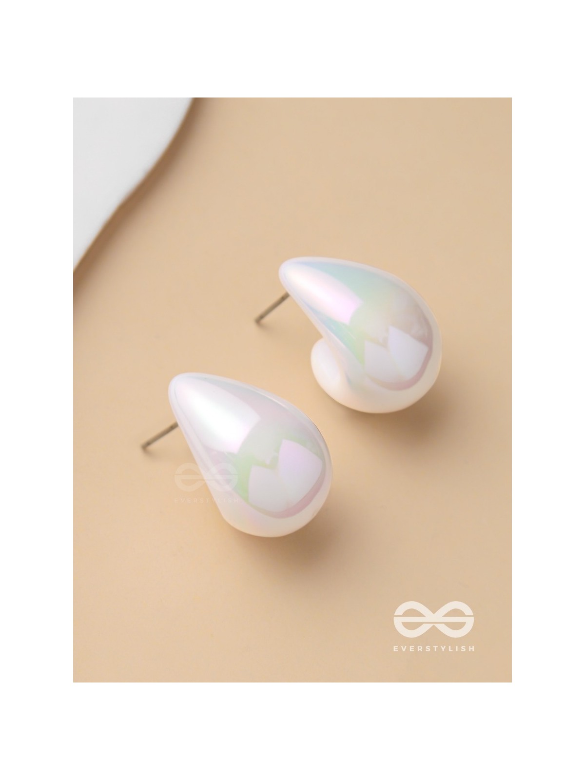 Shining Crescents - Holographic Acrylic Earrings (White)