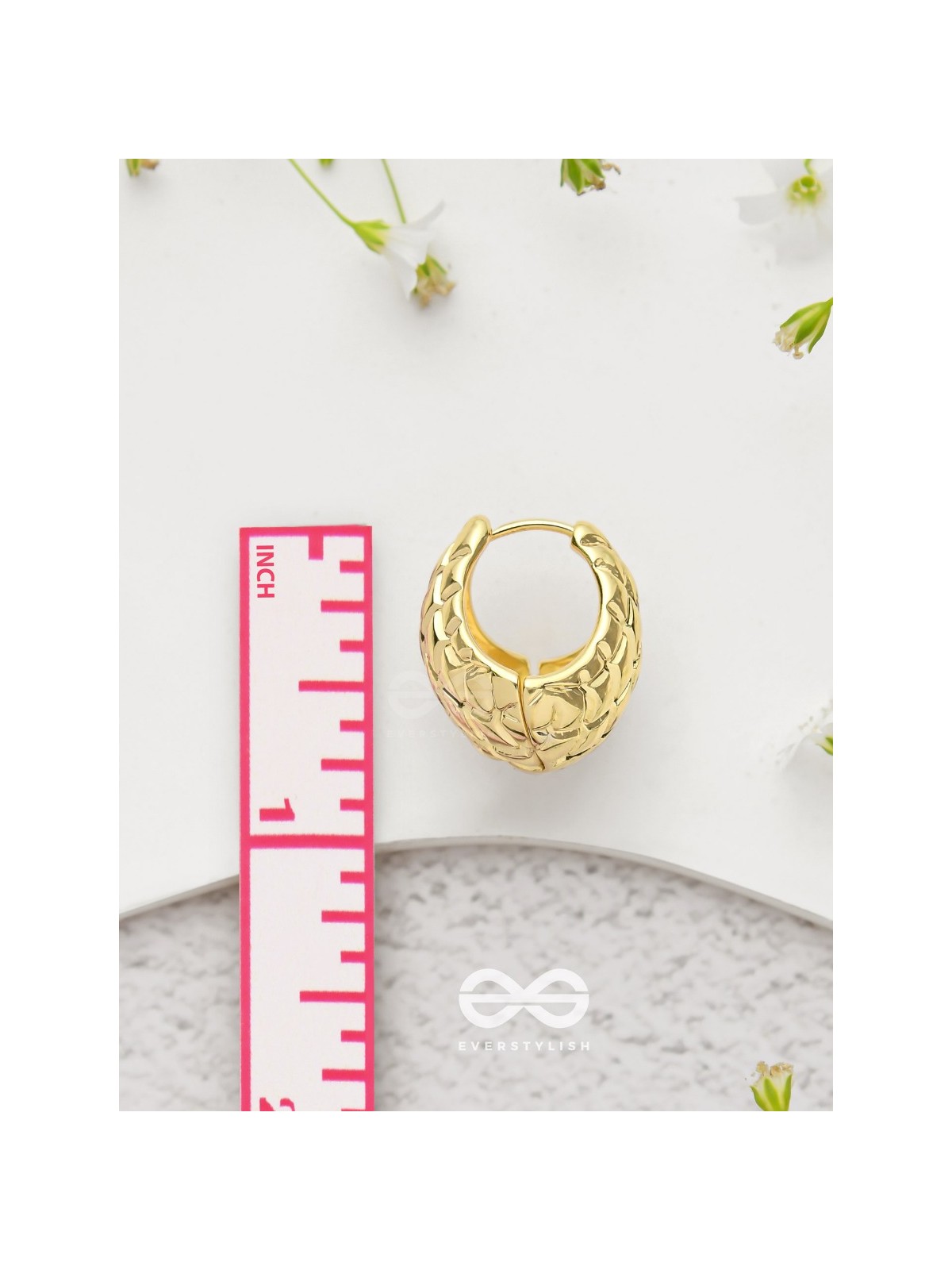 Glamorous Honeycomb -  Golden Earrings