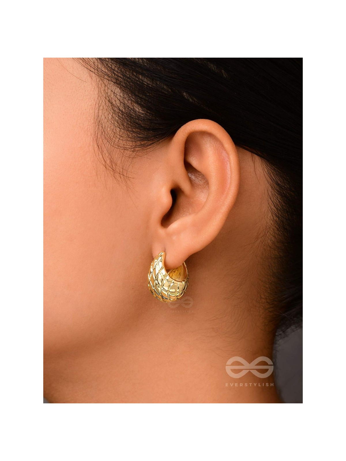 Glamorous Honeycomb -  Golden Earrings